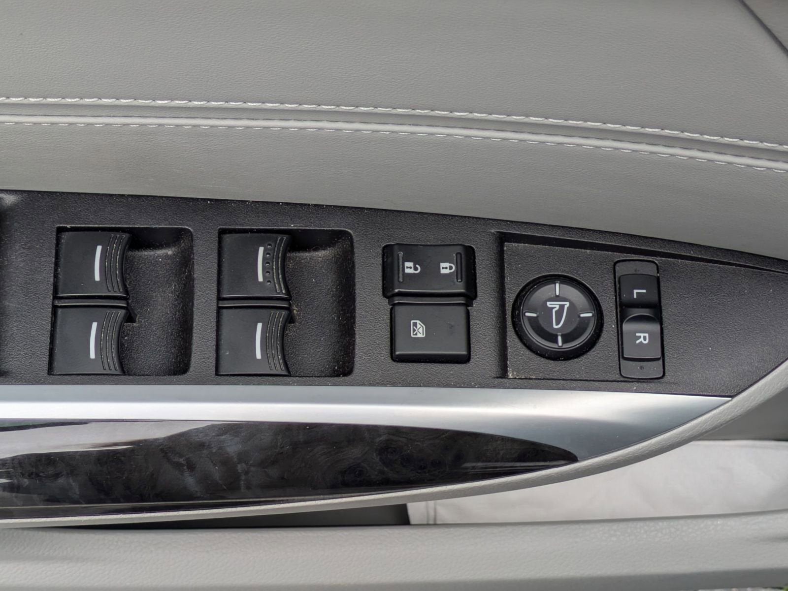 2018 Acura TLX w/Technology Pkg