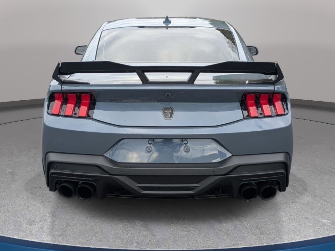 2024 Ford Mustang Dark Horse