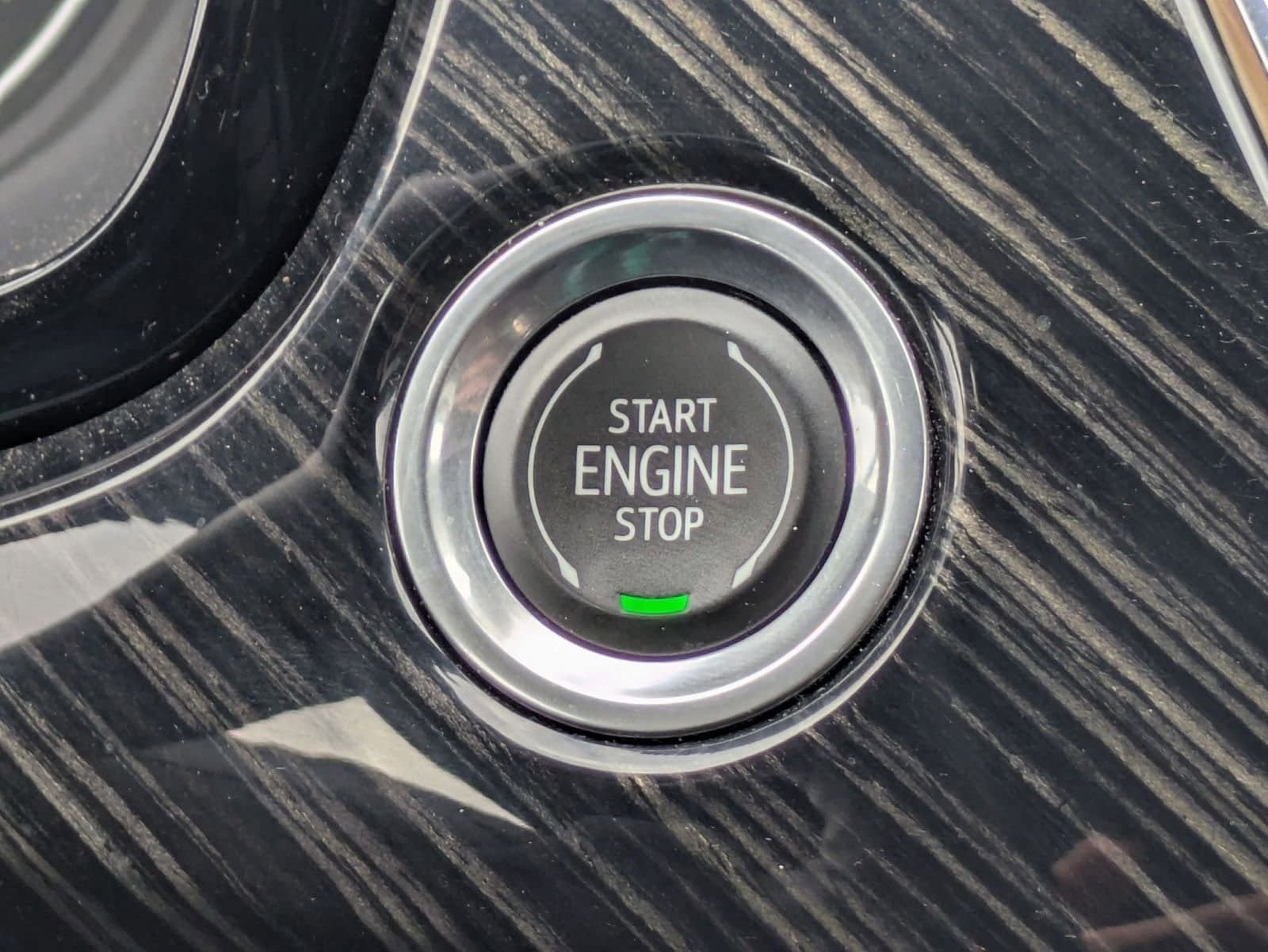 2023 Cadillac XT6 FWD Premium Luxury