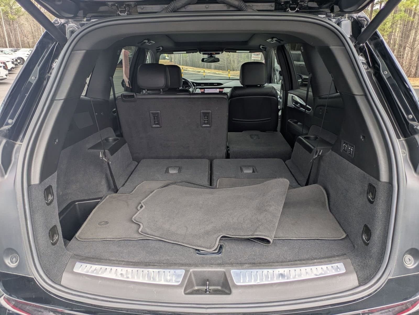 2023 Cadillac XT6 FWD Premium Luxury