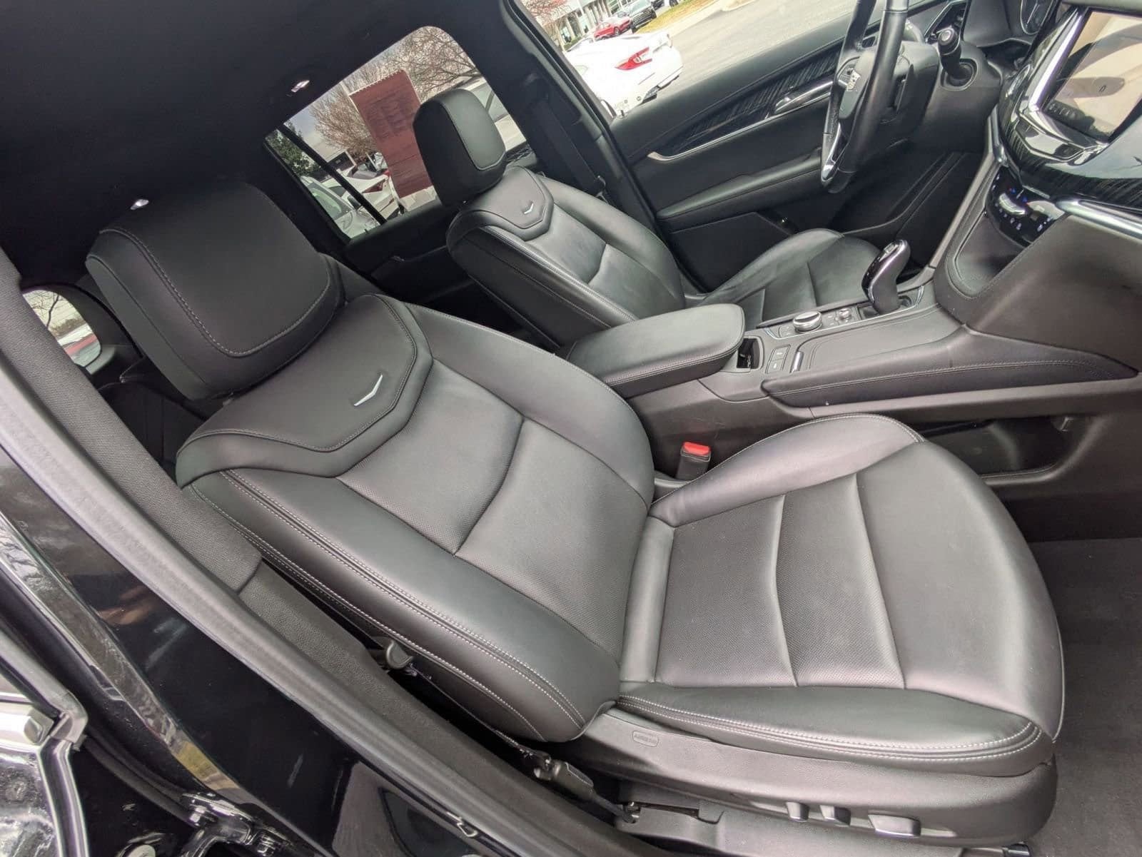 2023 Cadillac XT6 FWD Premium Luxury