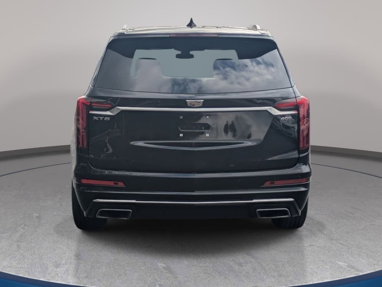 2023 Cadillac XT6 FWD Premium Luxury