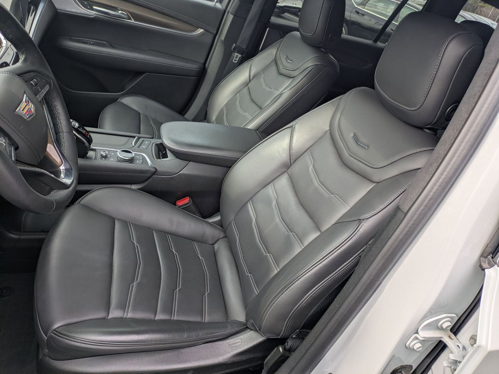 2023 Cadillac XT6 AWD Premium Luxury