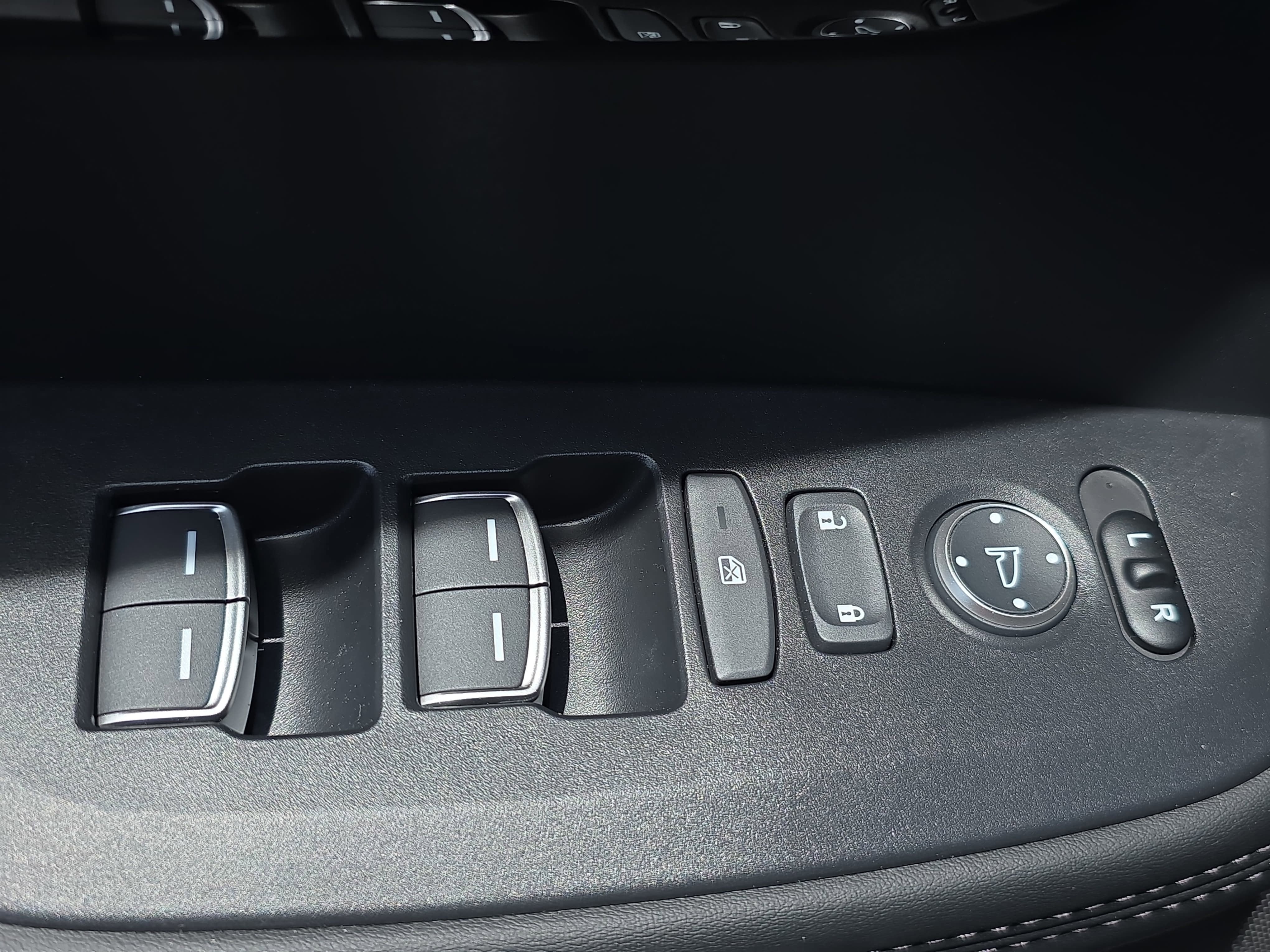 2025 Acura ADX ADX