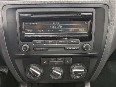 2015 Volkswagen Jetta 1.8T SE