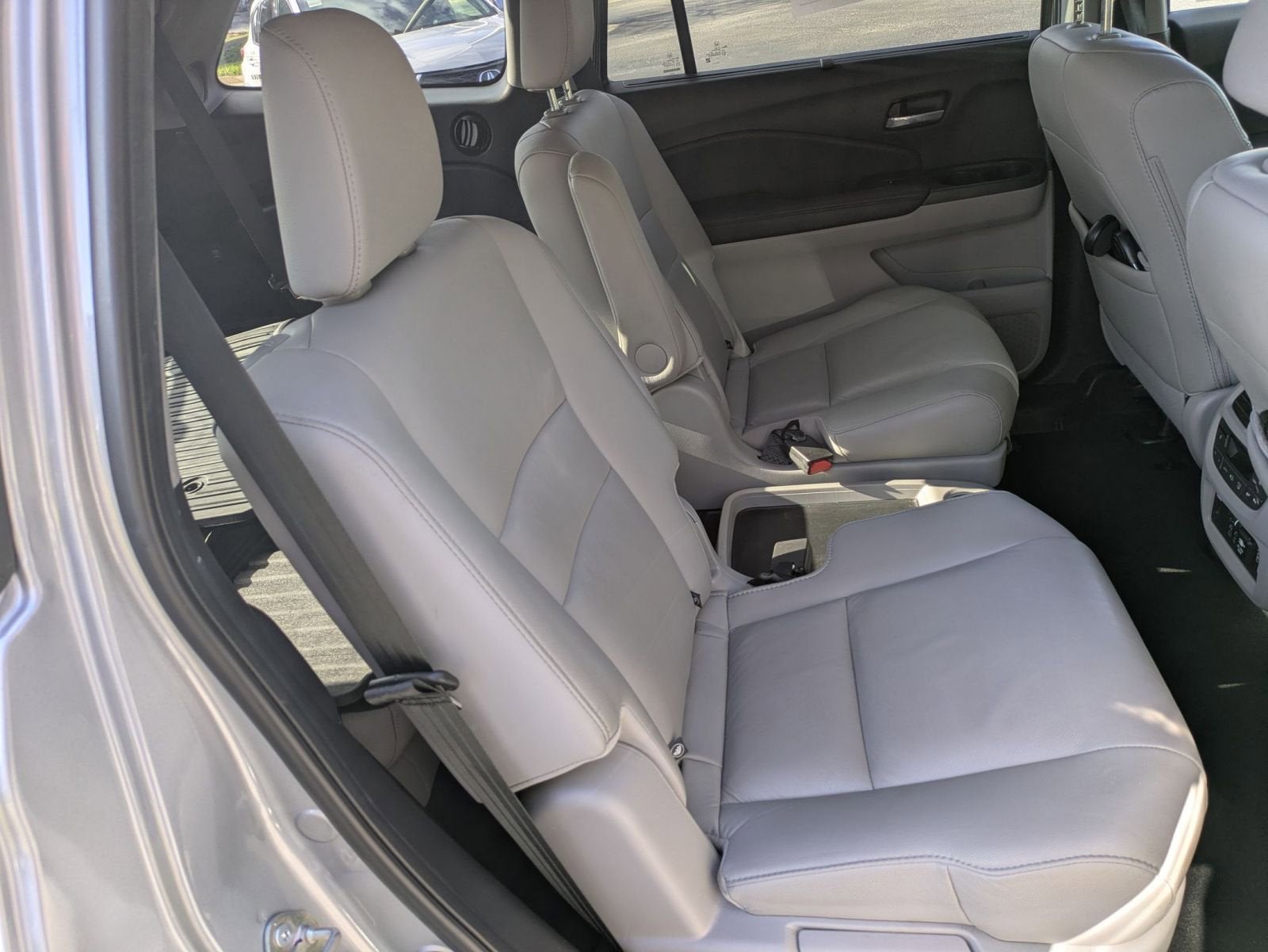 2020 Honda Pilot Touring 7-Passenger