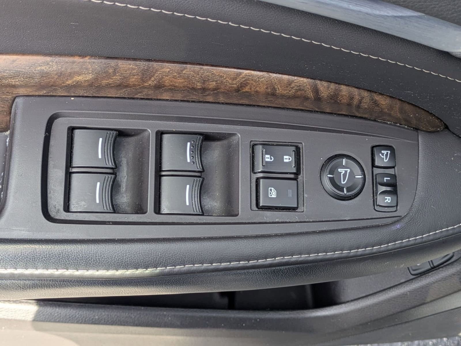 2020 Acura MDX w/Advance Pkg