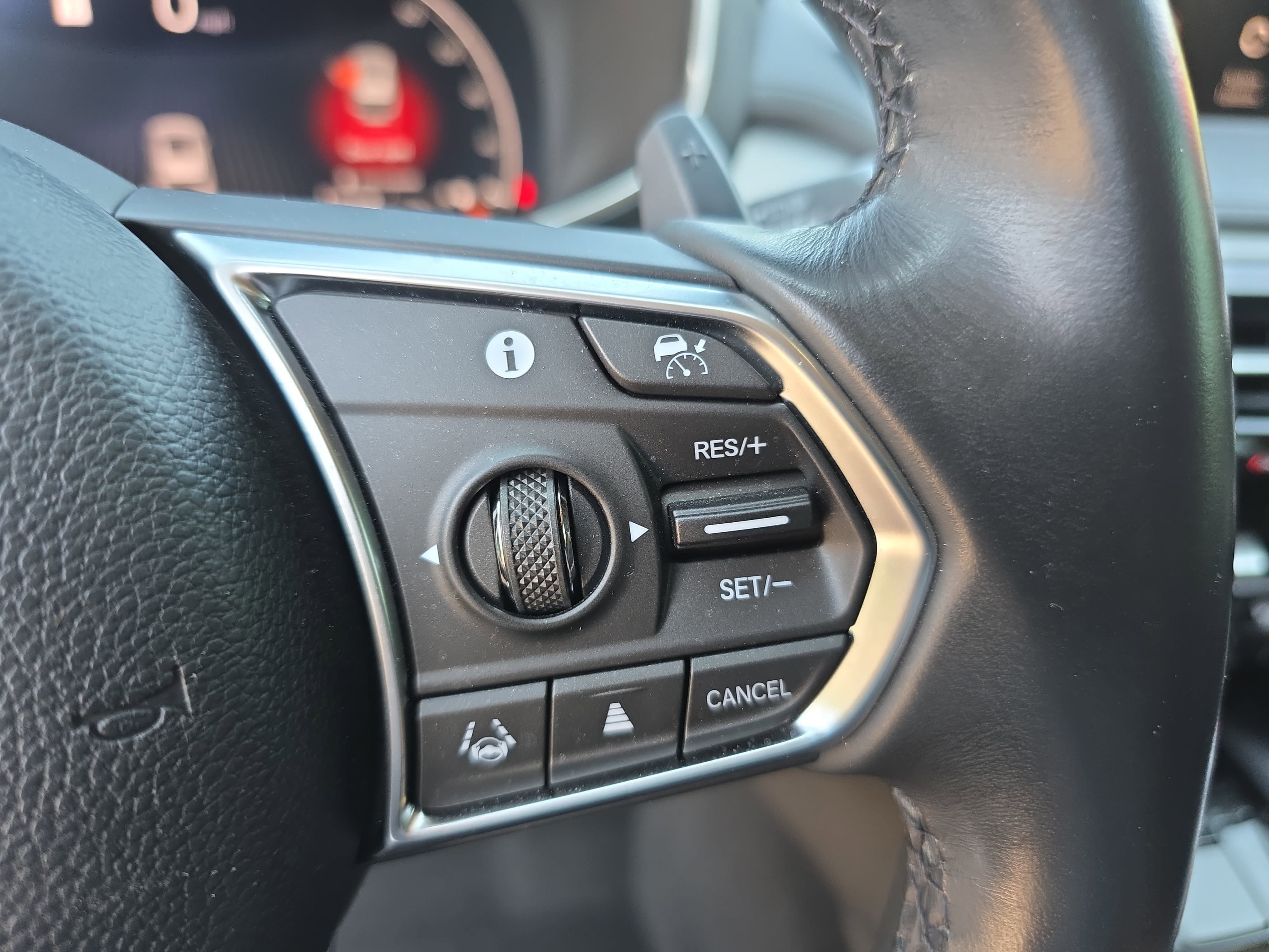 2024 Acura MDX w/Technology Package