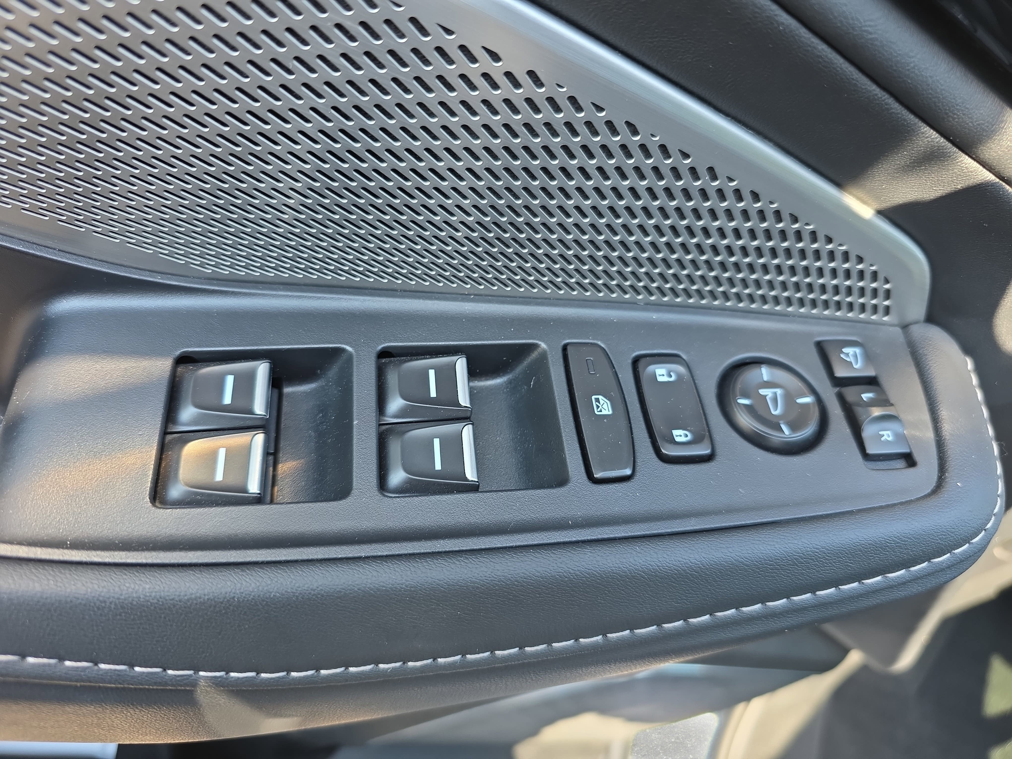 2024 Acura MDX w/Technology Package