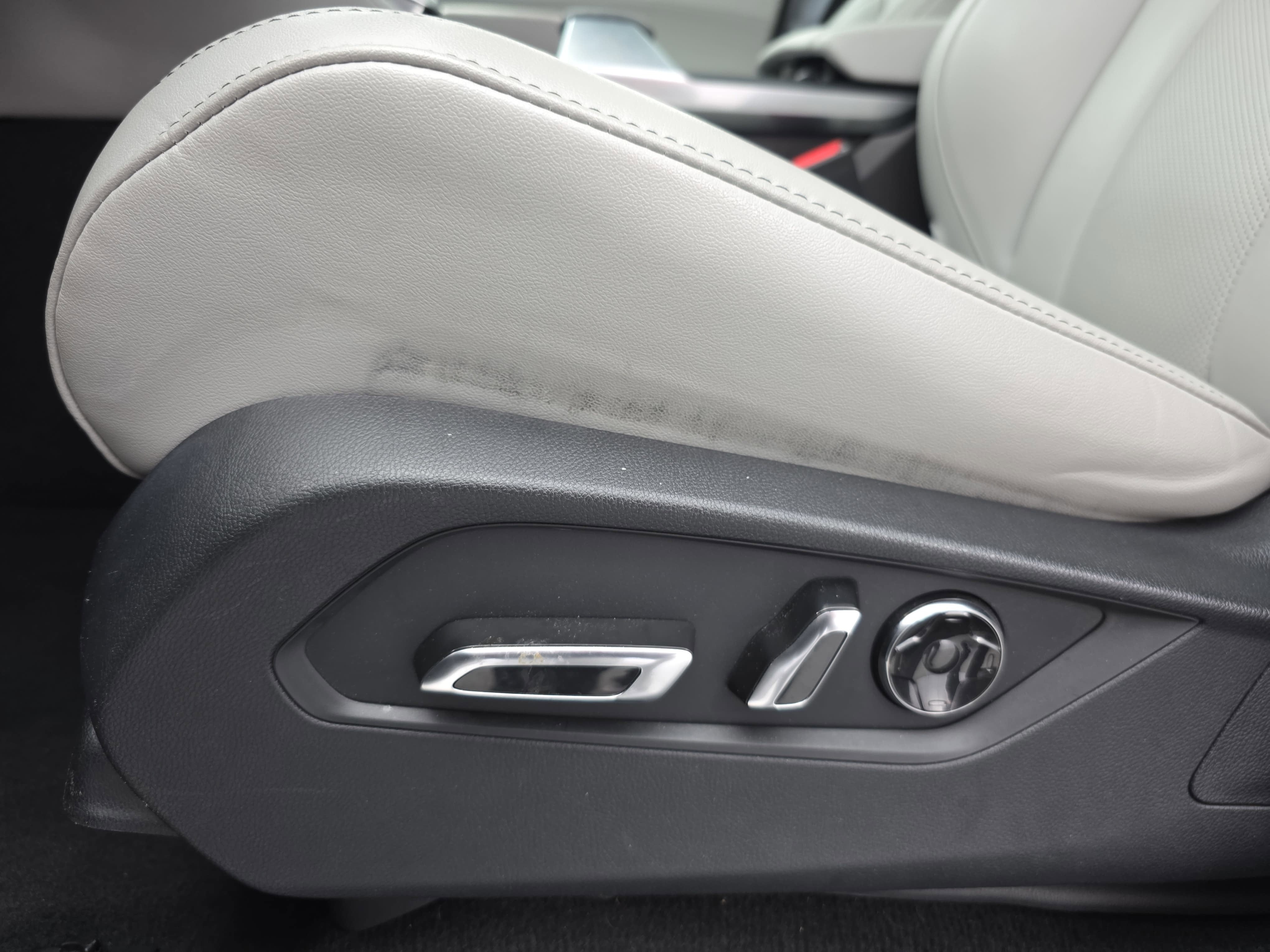2023 Acura MDX TECH