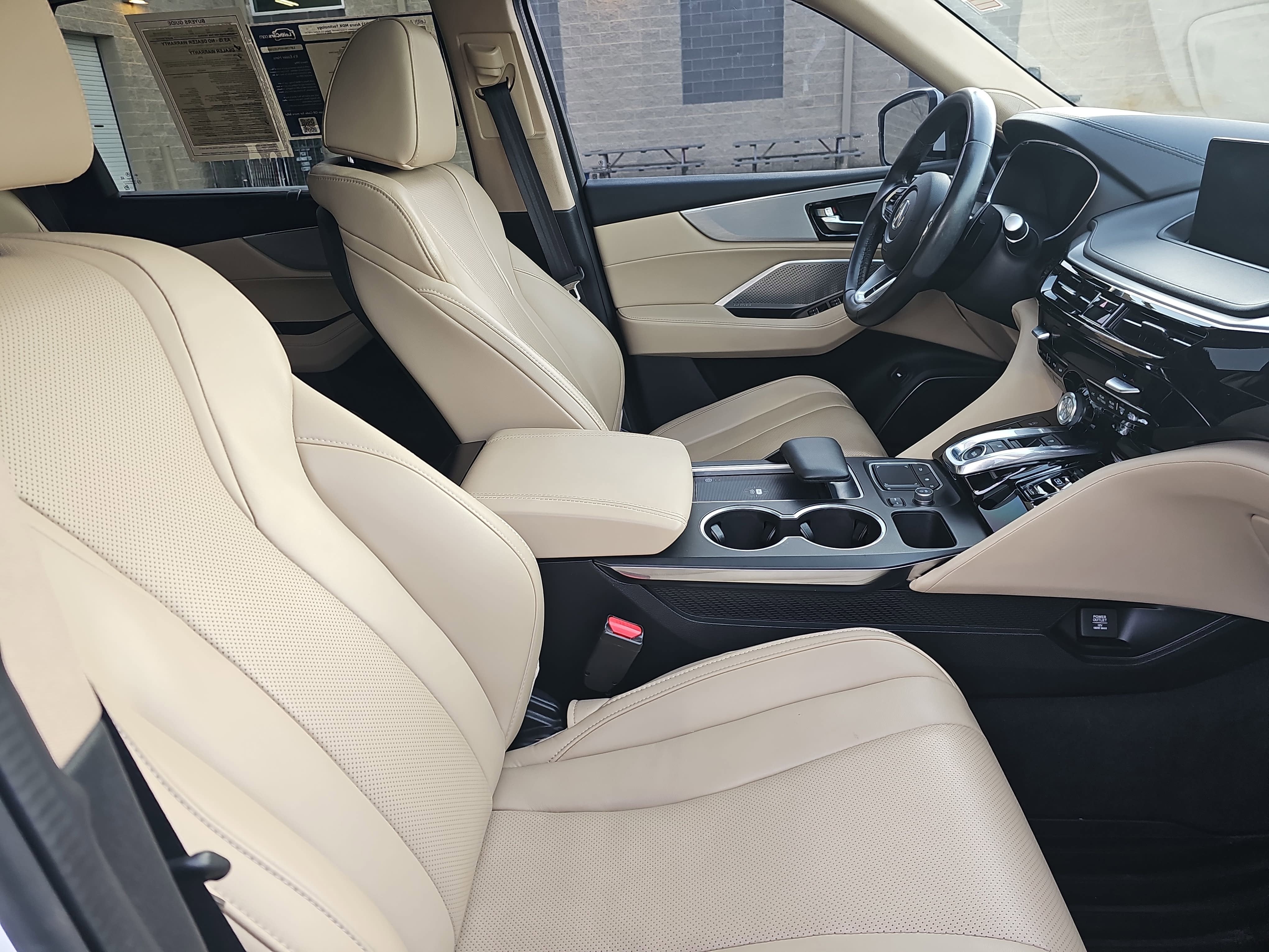 2023 Acura MDX w/Technology Package