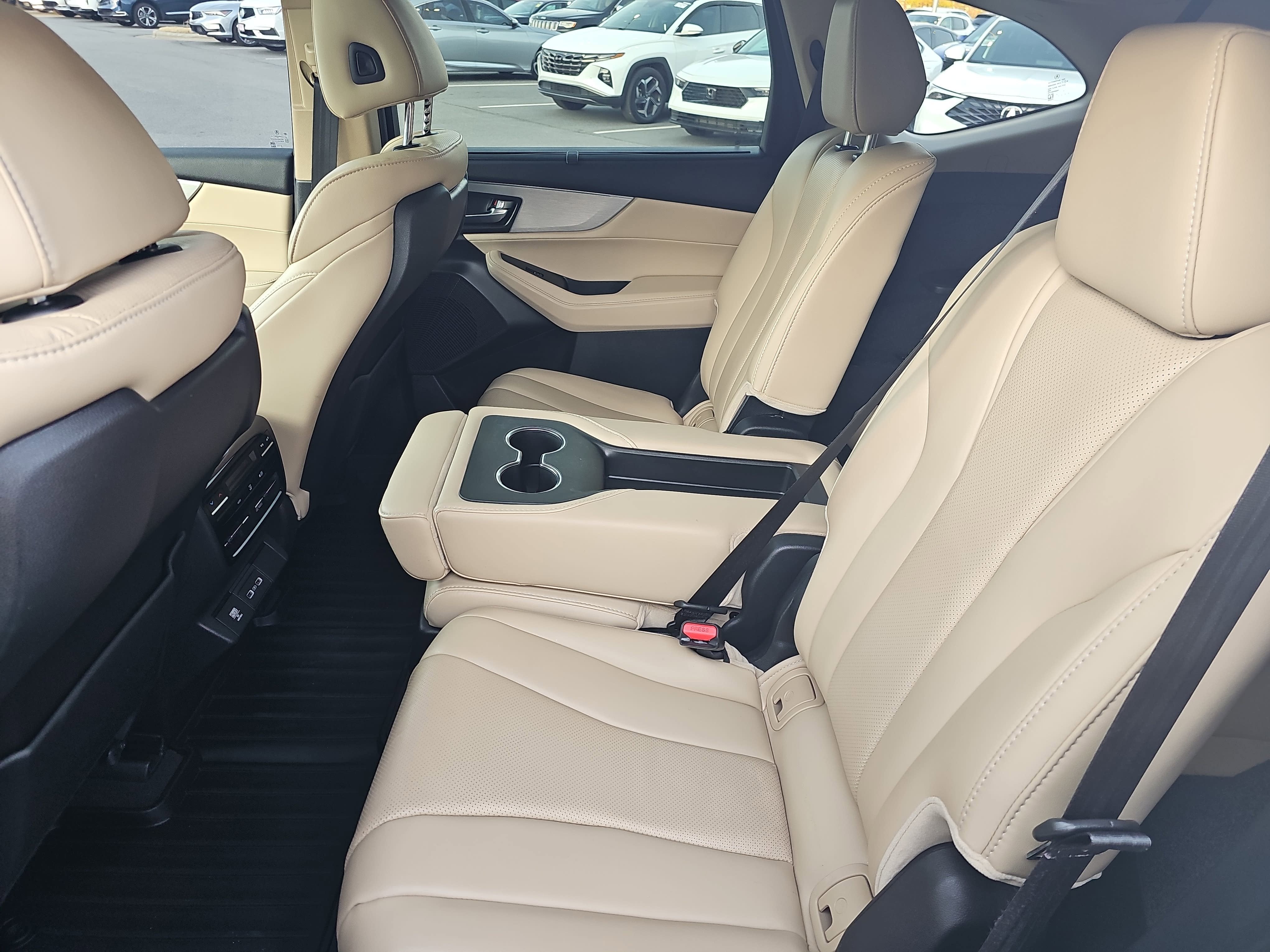 2023 Acura MDX w/Technology Package