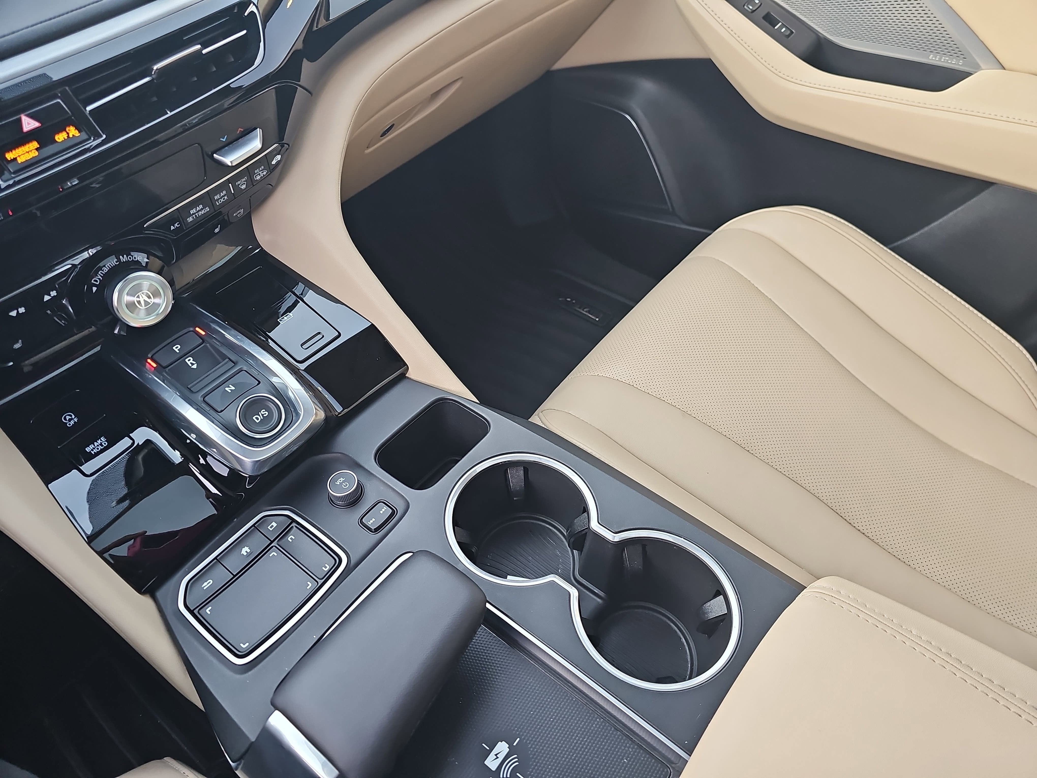 2023 Acura MDX w/Technology Package