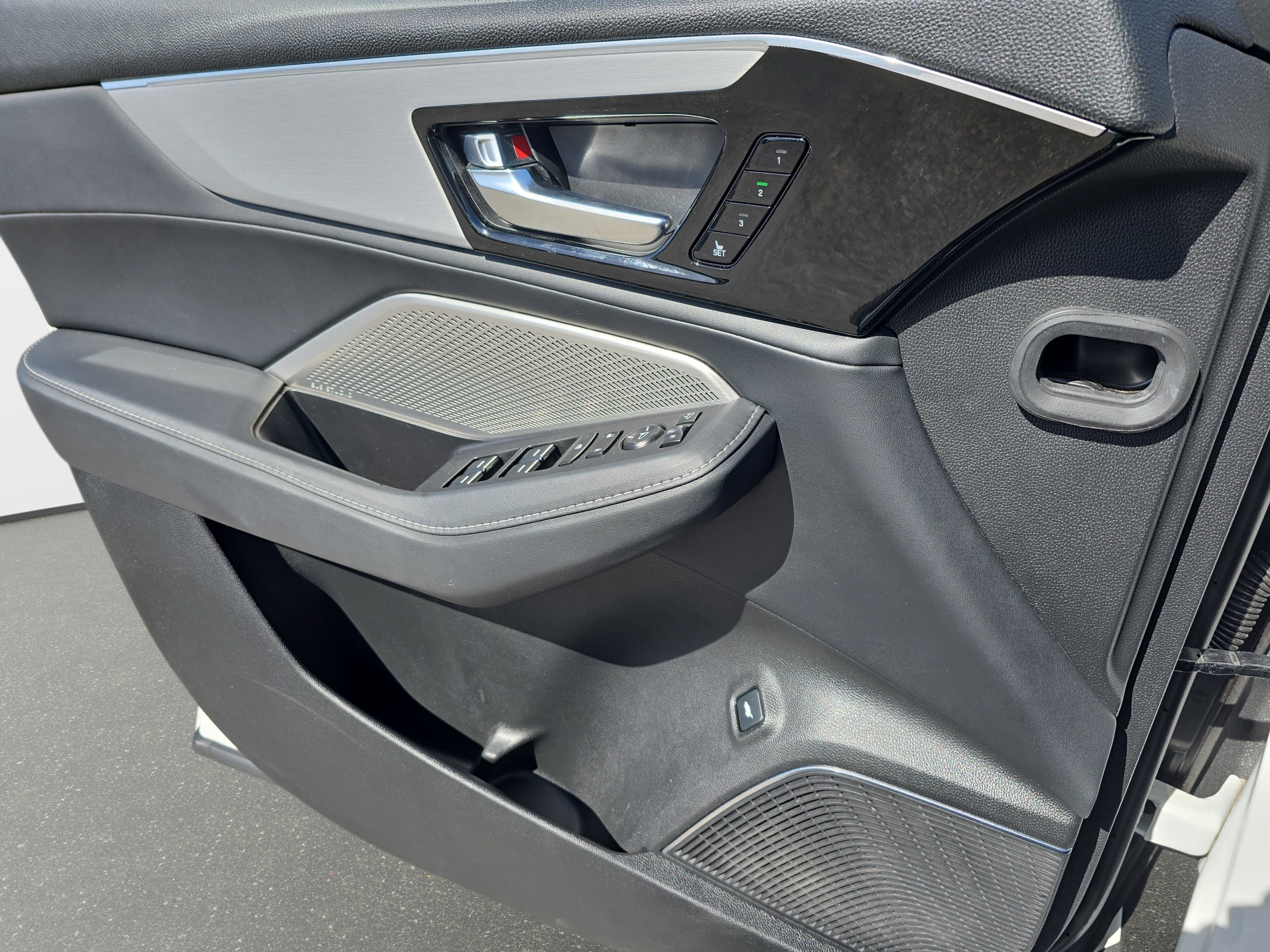 2023 Acura MDX 4TECH