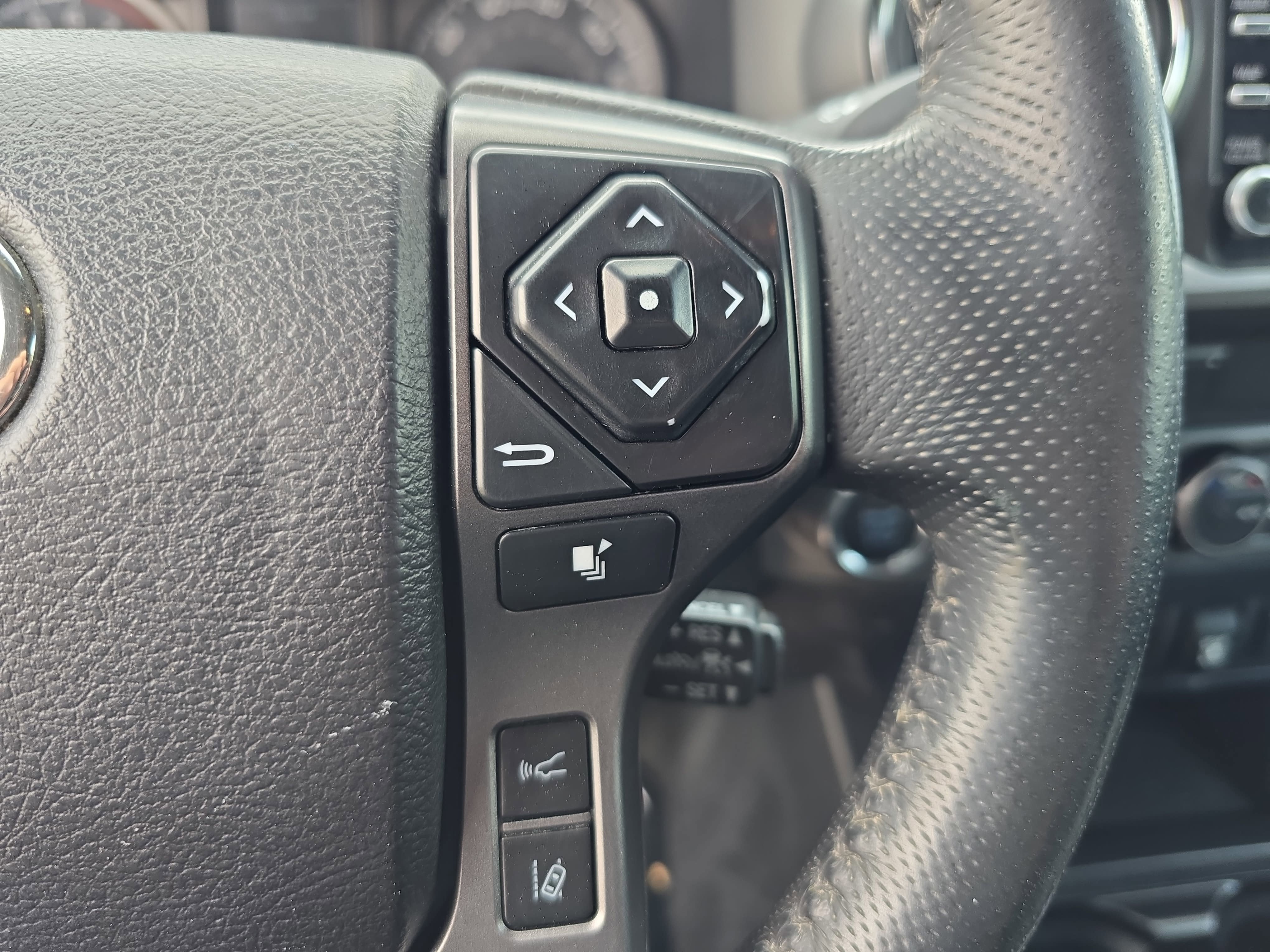 2021 Toyota Tacoma 4WD TRD Off Road