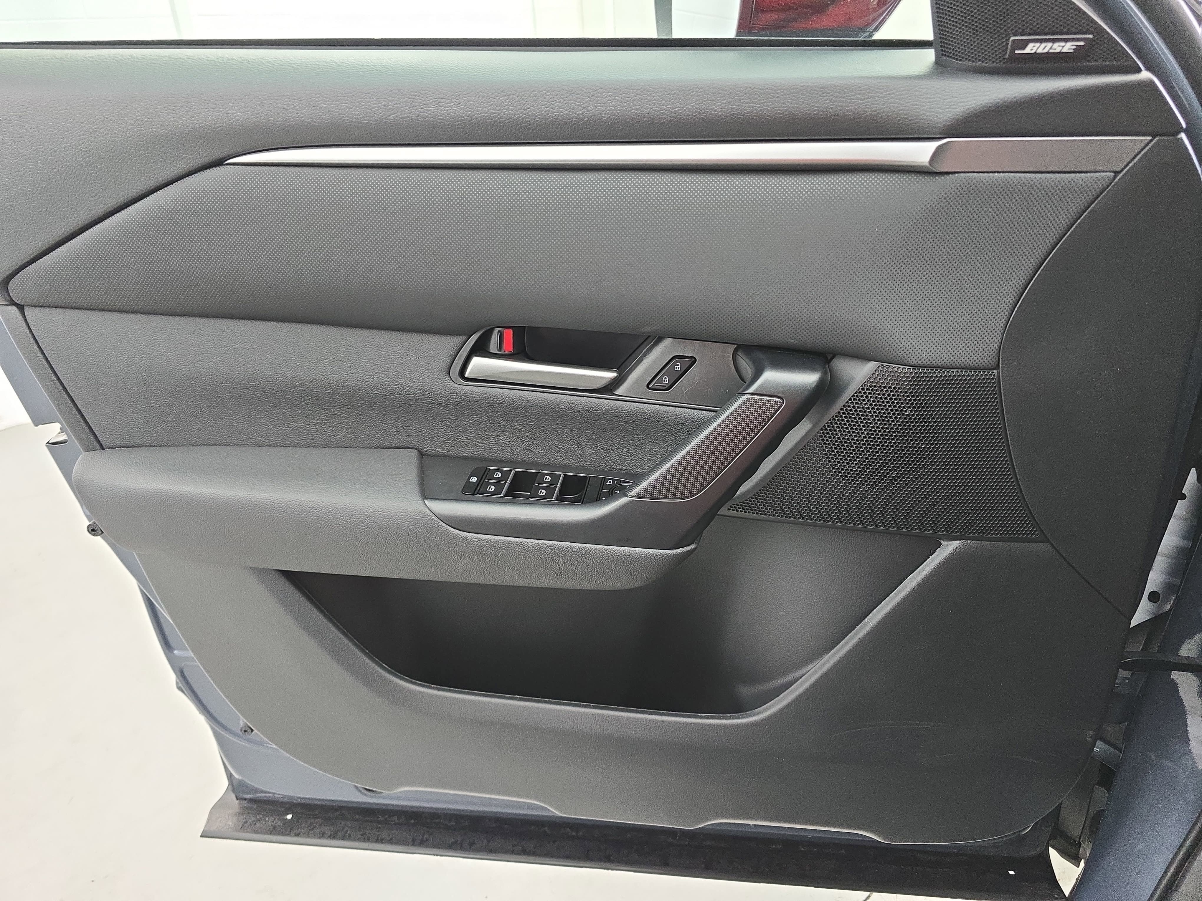 2025 Mazda Mazda CX-50 2.5 S Premium Package