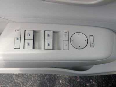 2024 Hyundai Kona SE