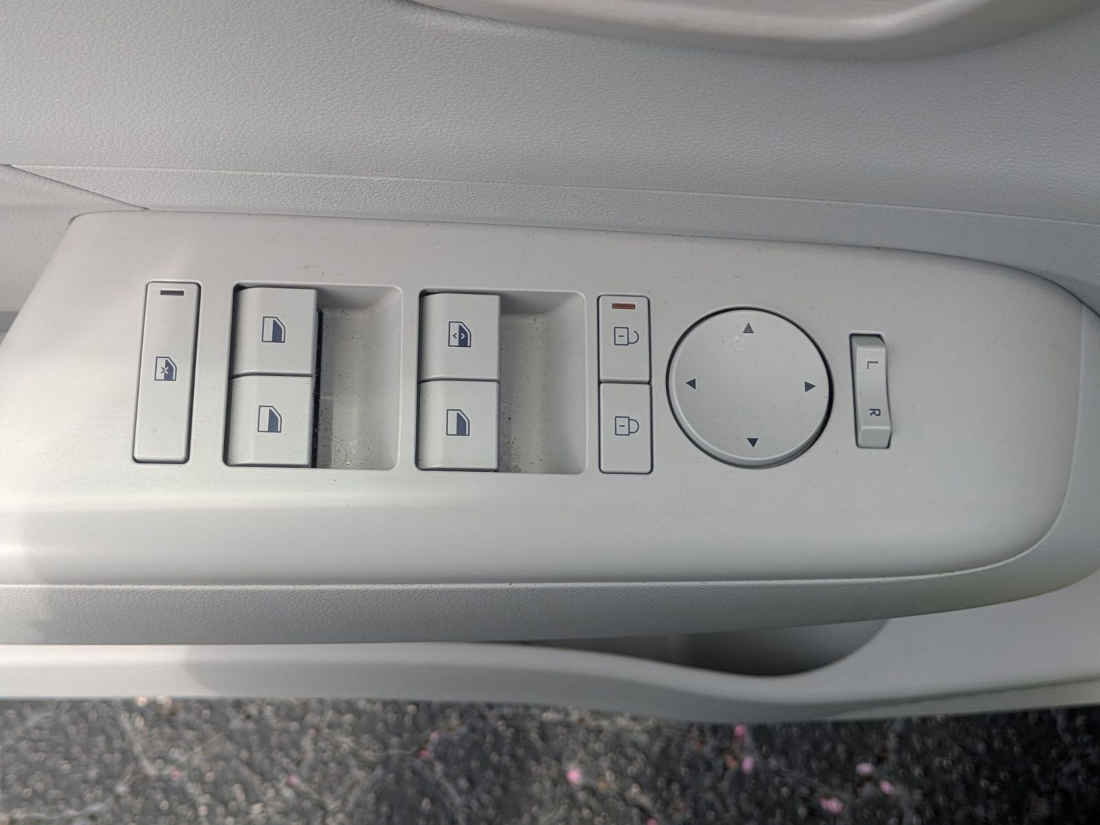 2024 Hyundai Kona SE