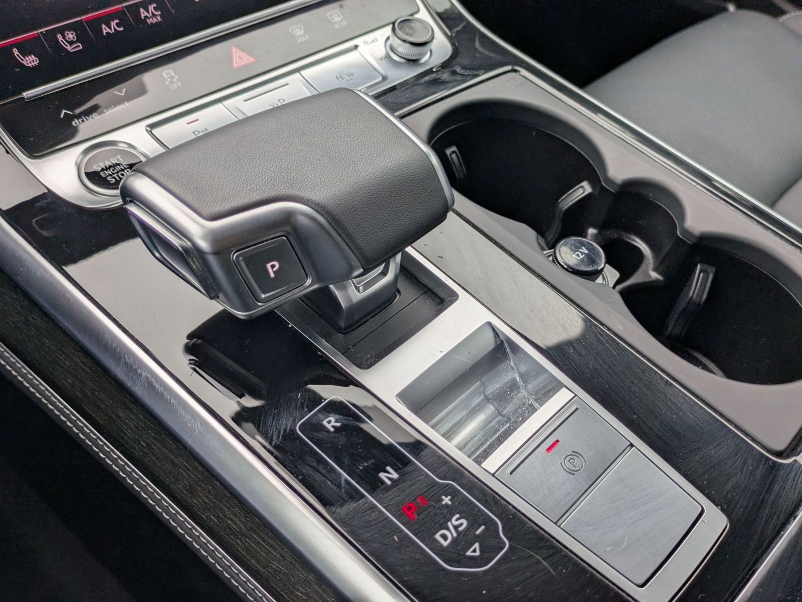 2025 Audi Q8 Prestige