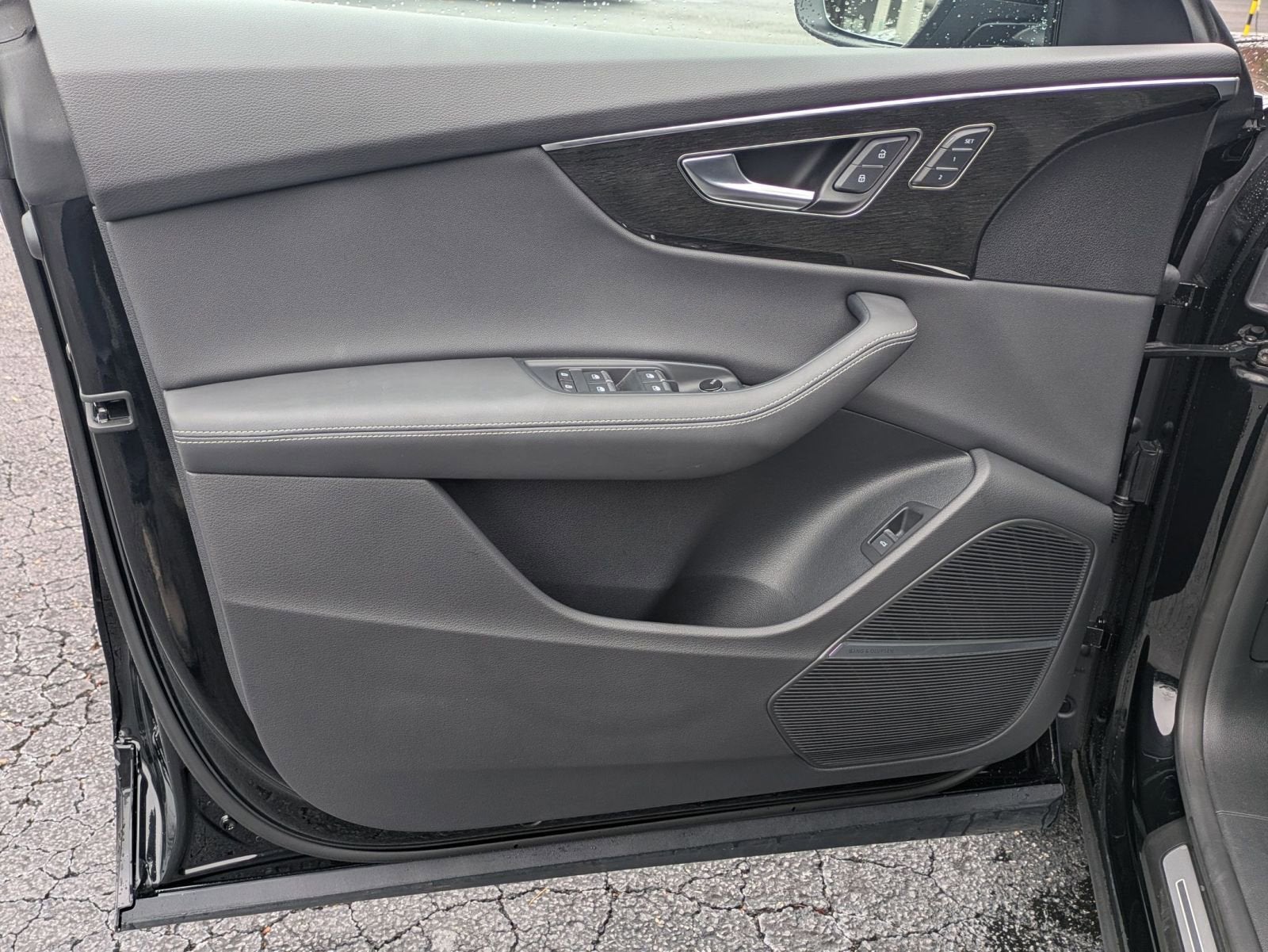 2025 Audi Q8 Prestige