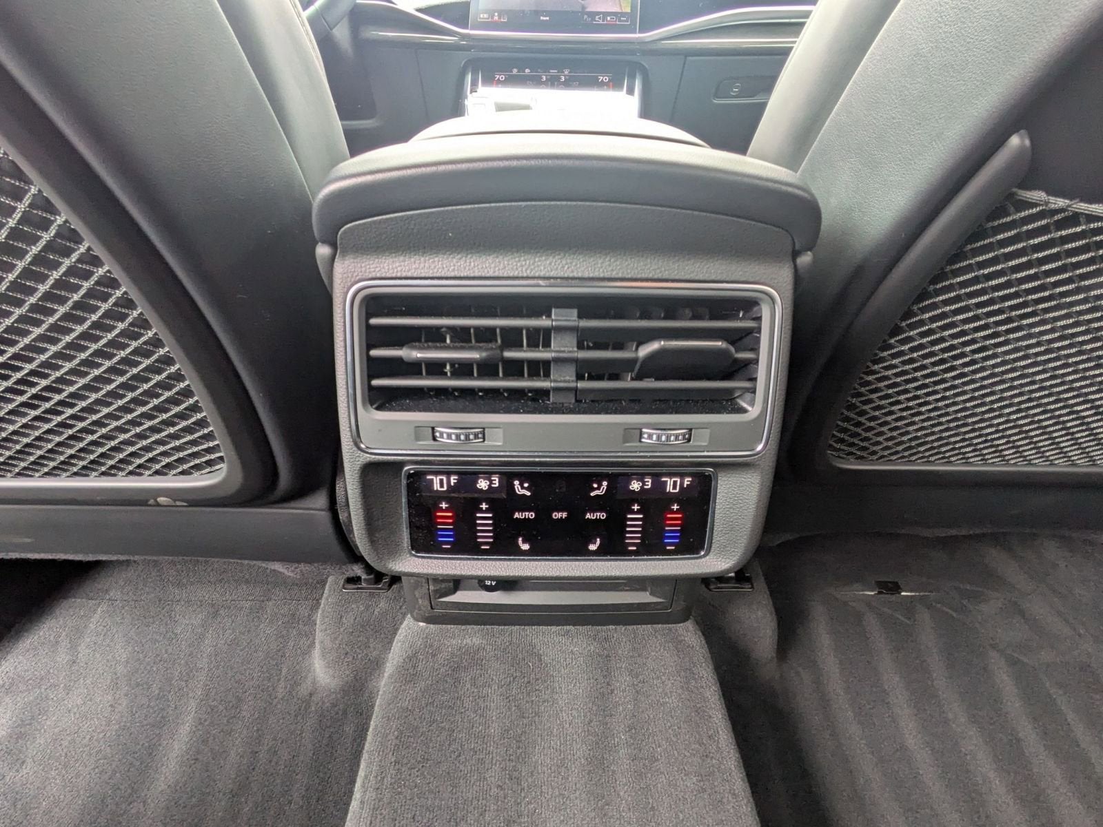 2025 Audi Q8 Prestige