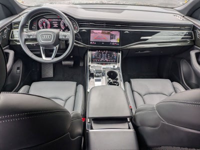 2025 Audi Q8 Prestige