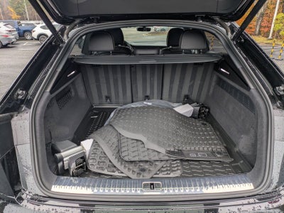 2025 Audi Q8 Prestige