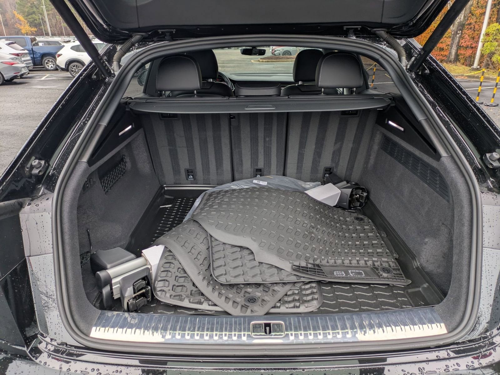 2025 Audi Q8 Prestige