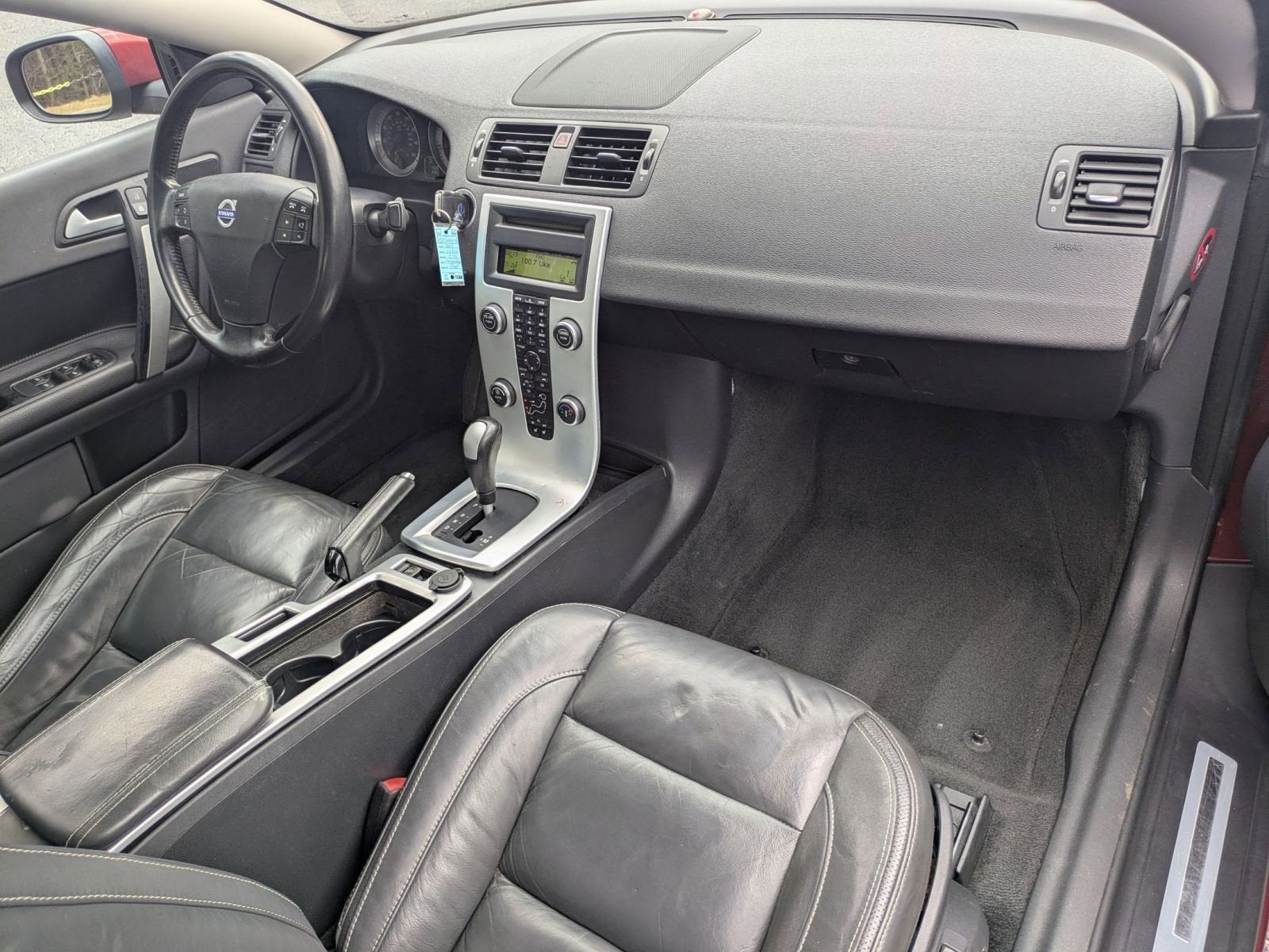 2011 Volvo C70 T5