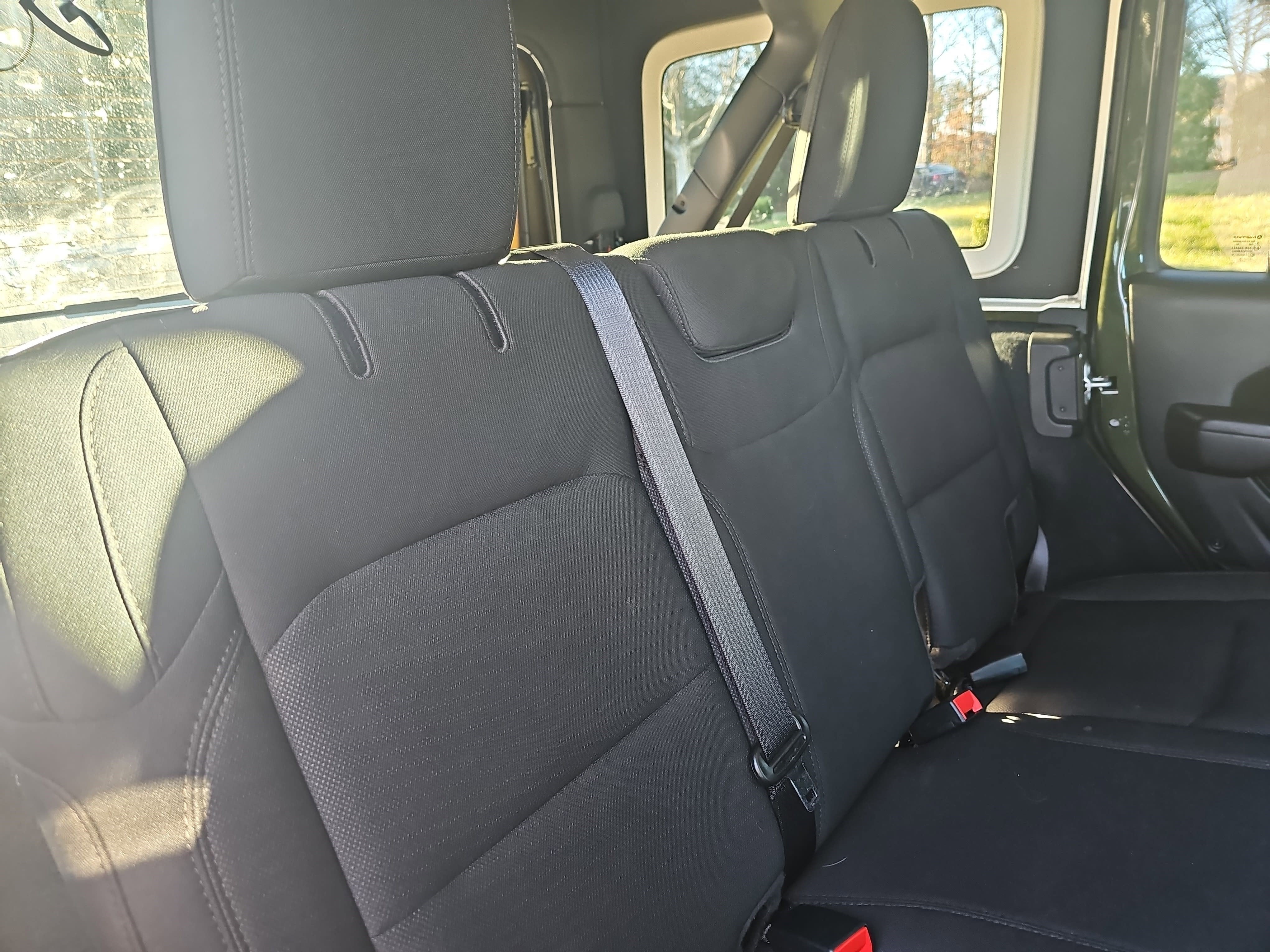 2023 Jeep Wrangler Sport Altitude