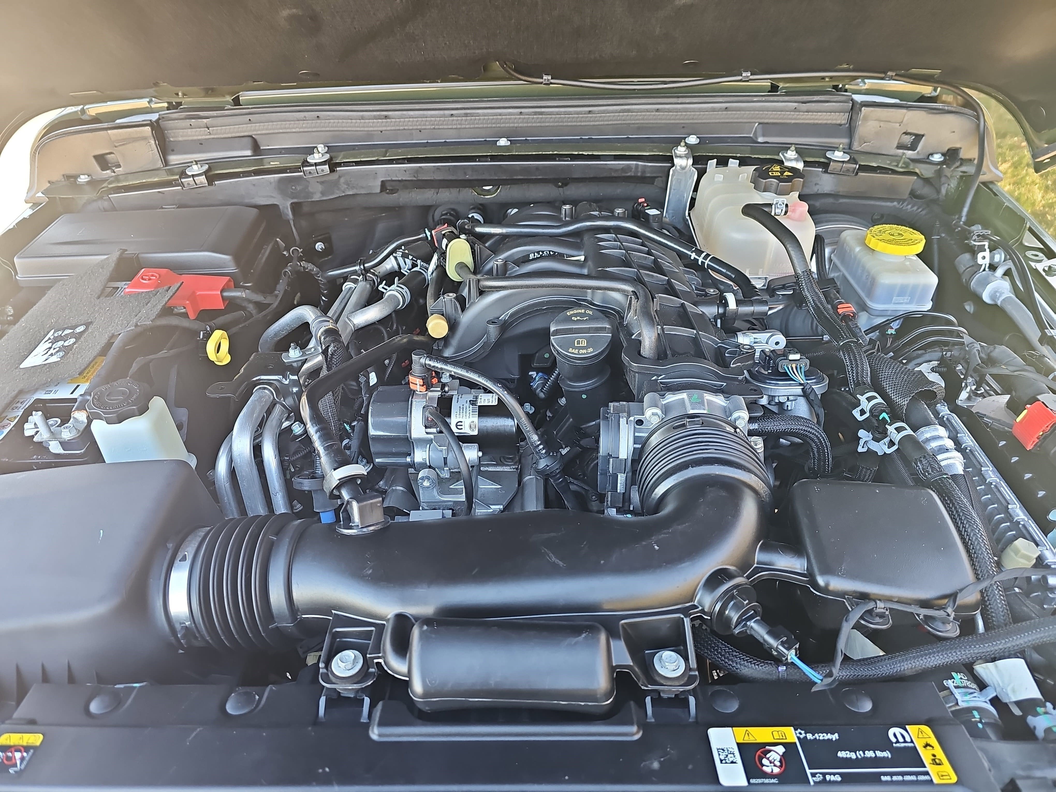 2023 Jeep Wrangler Sport Altitude