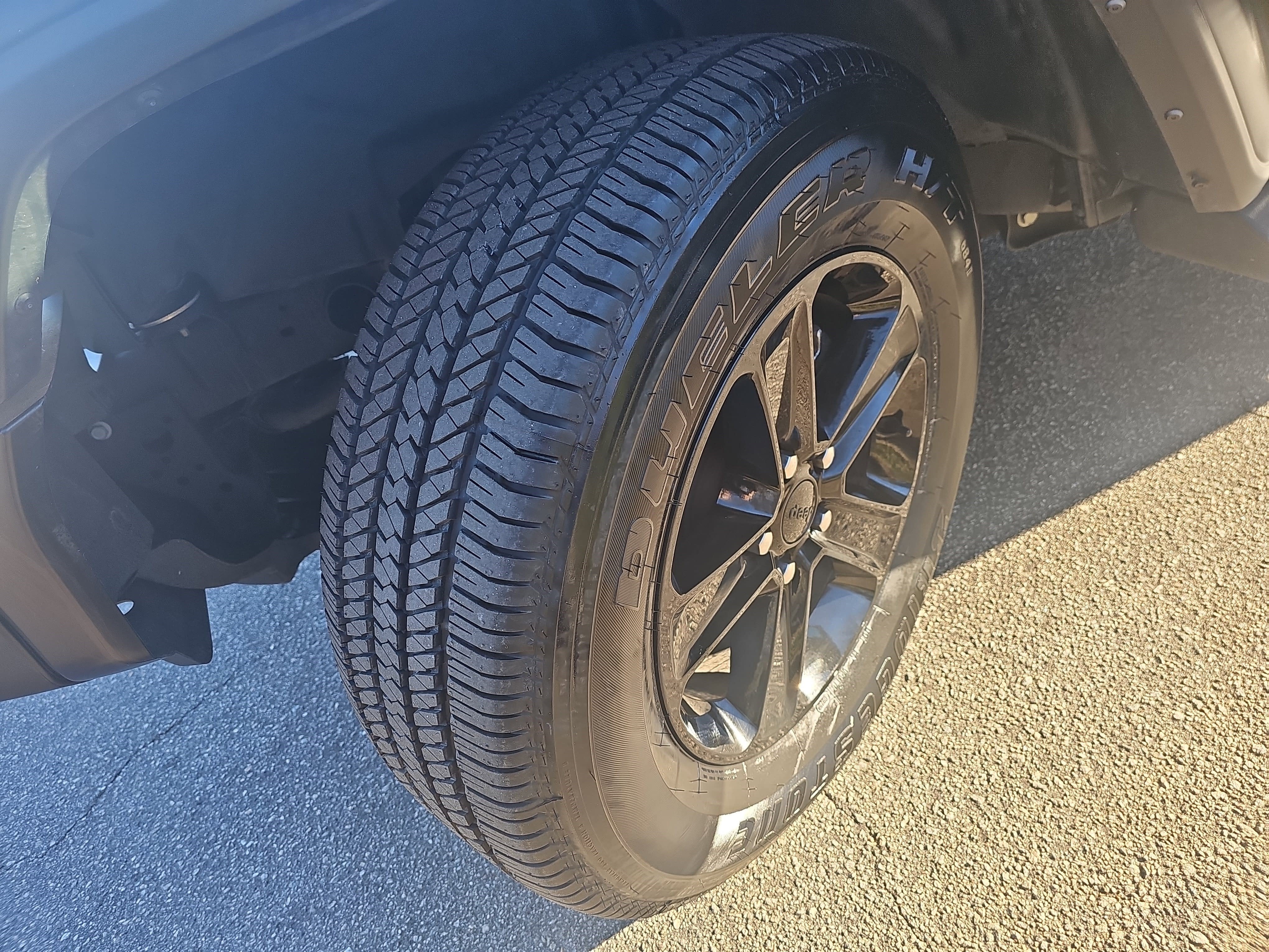 2023 Jeep Wrangler Sport Altitude