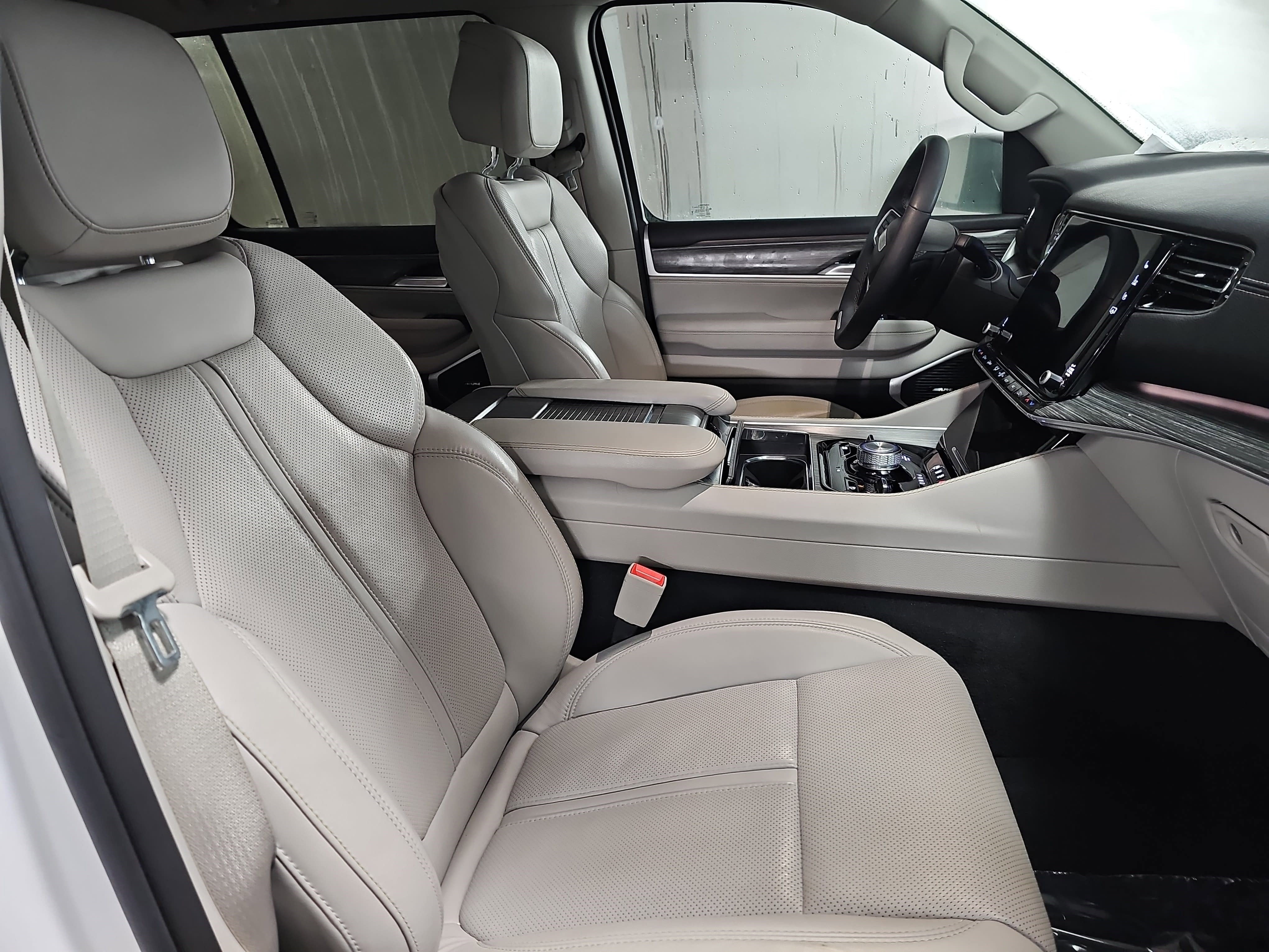 2024 Jeep Wagoneer Series III