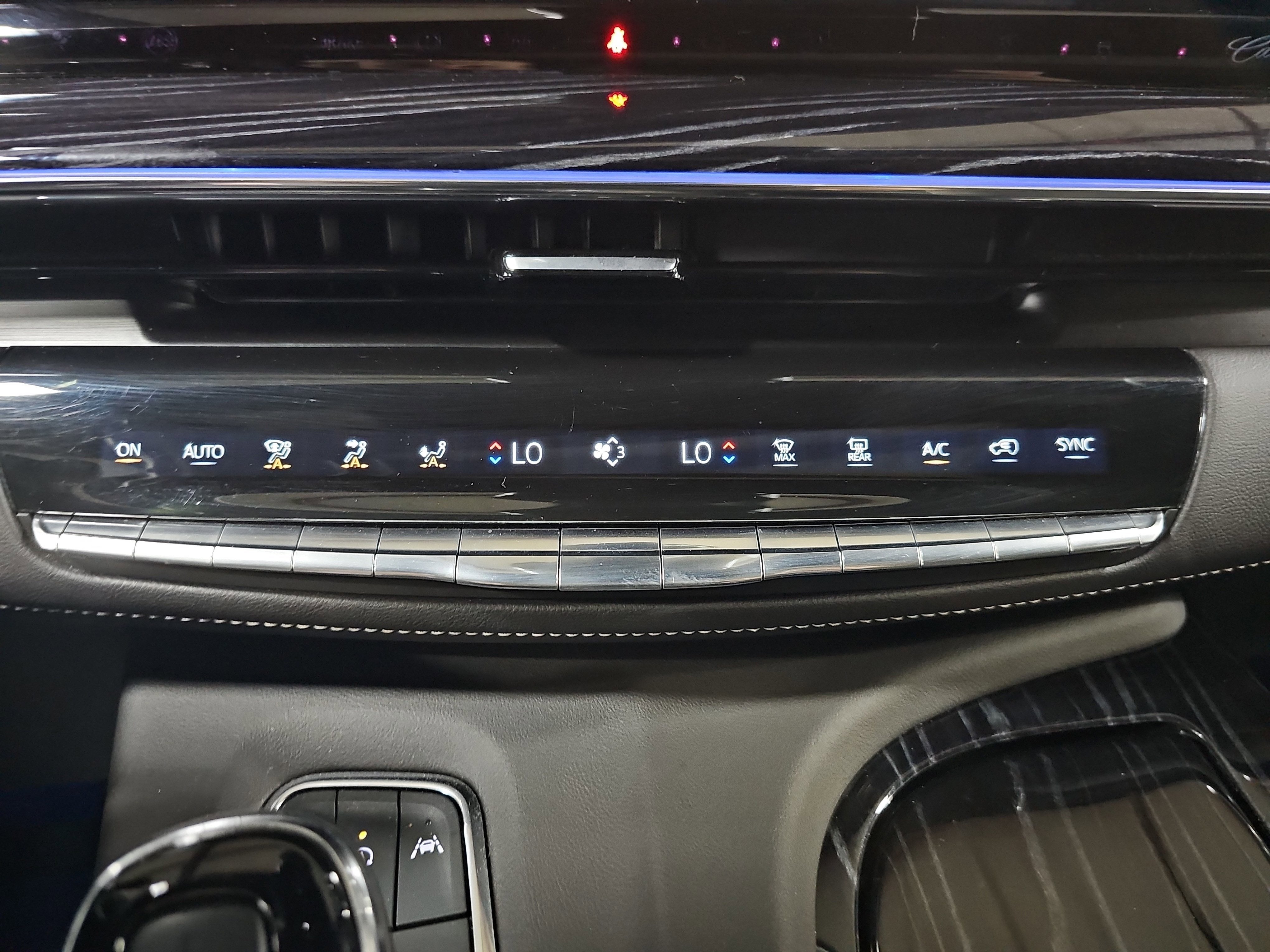 2023 Cadillac Escalade 4WD Sport