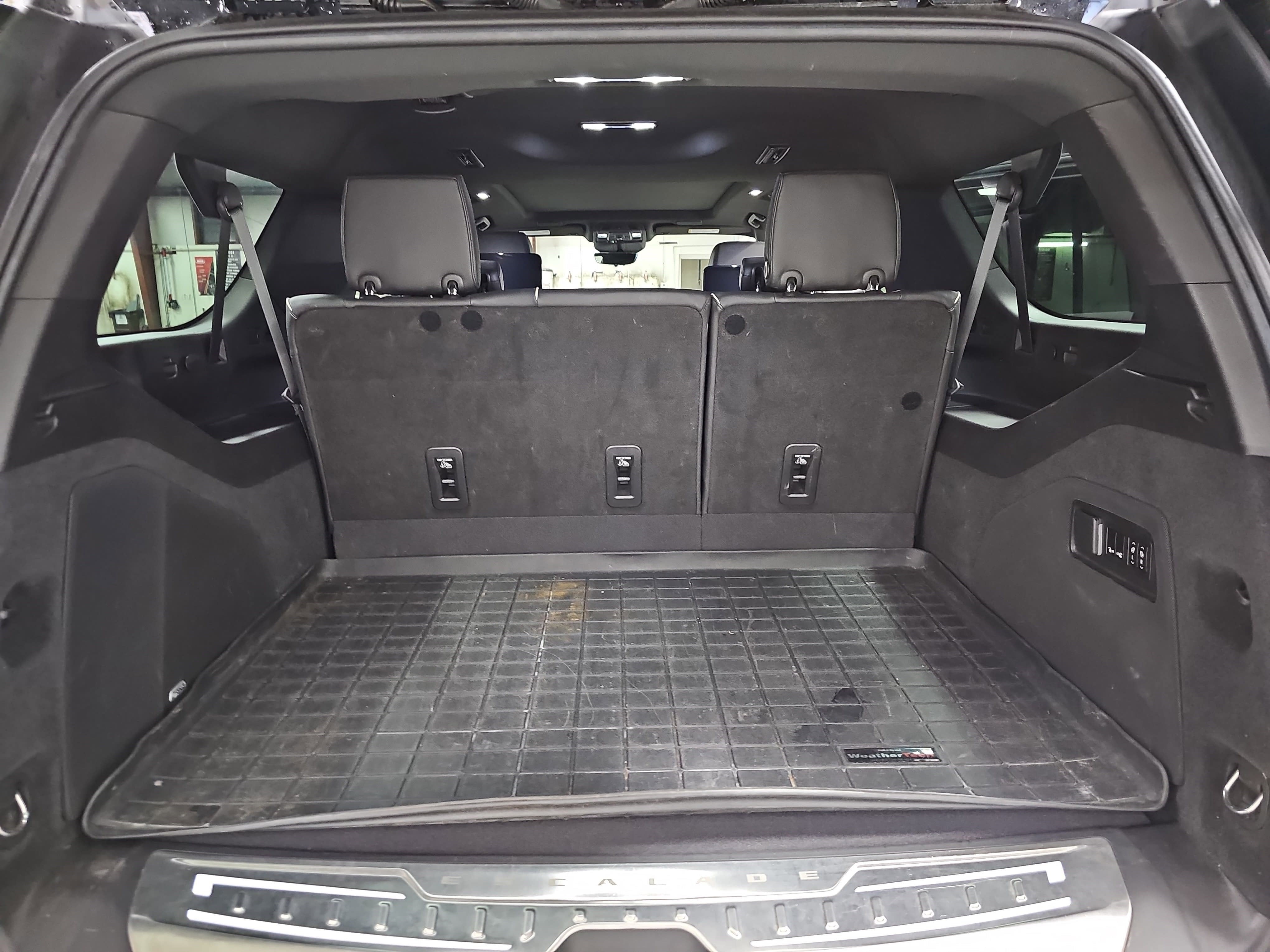 2021 Cadillac Escalade ESV Premium Luxury