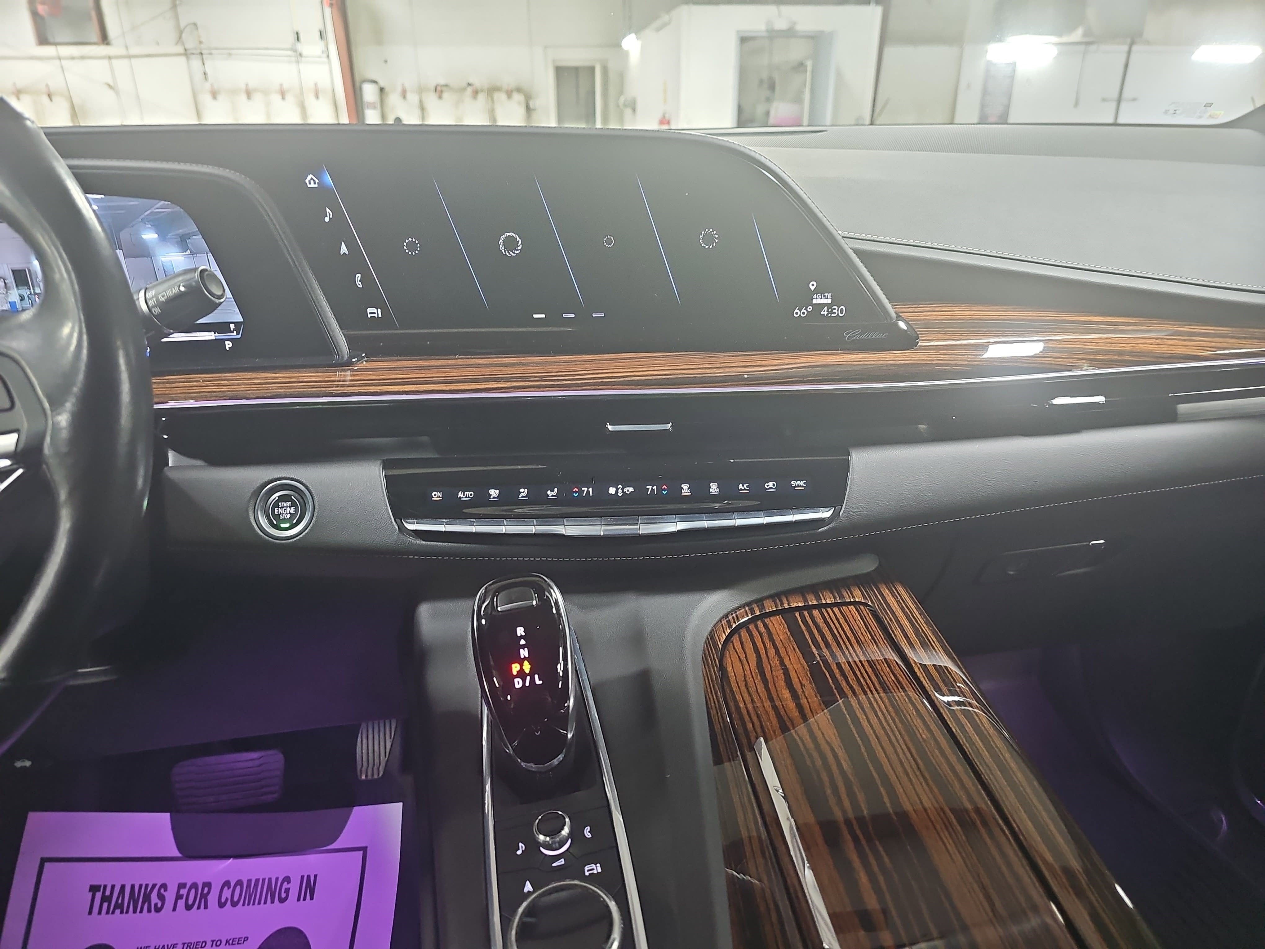 2021 Cadillac Escalade ESV Premium Luxury