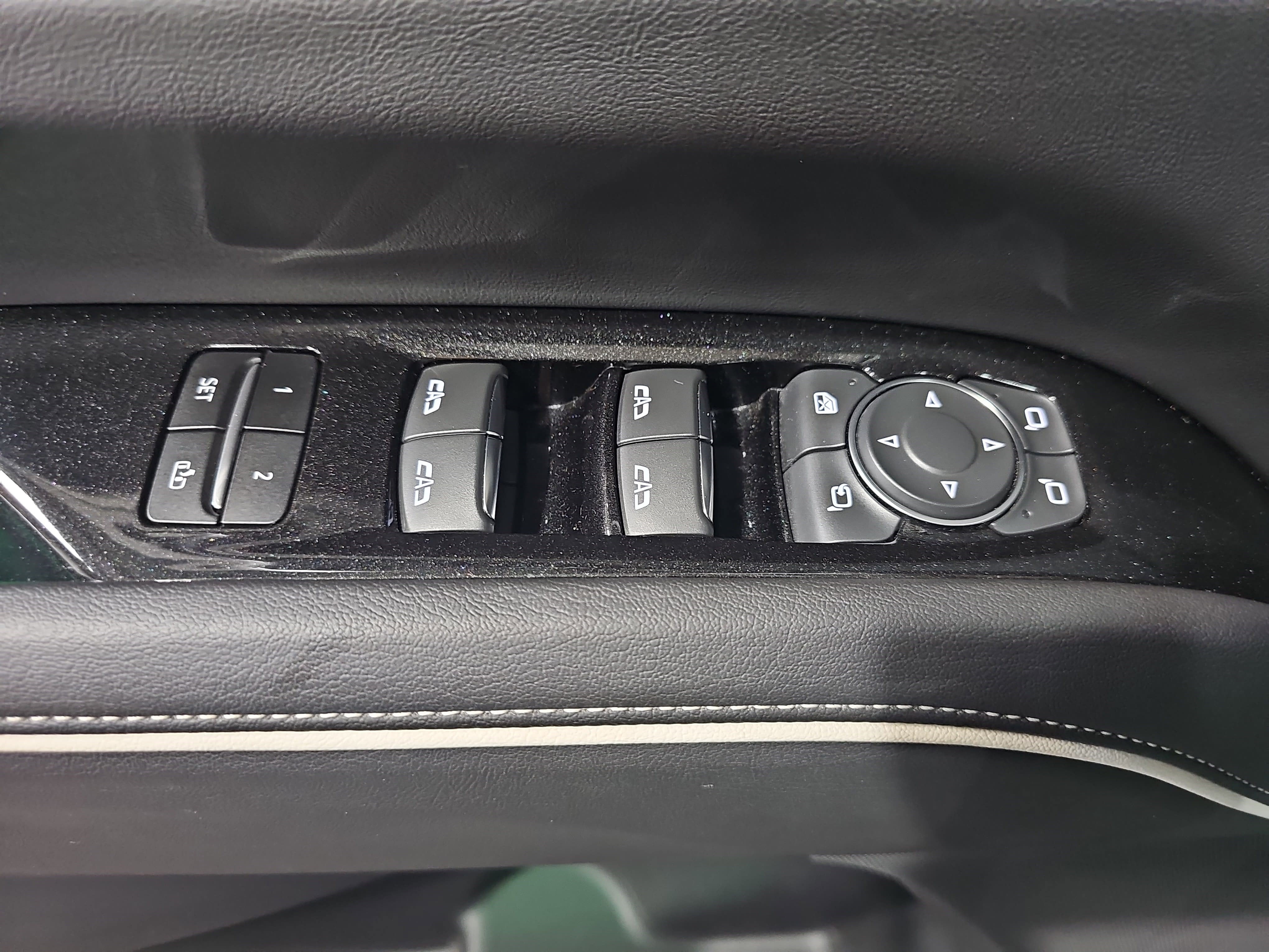 2021 Cadillac Escalade ESV Premium Luxury