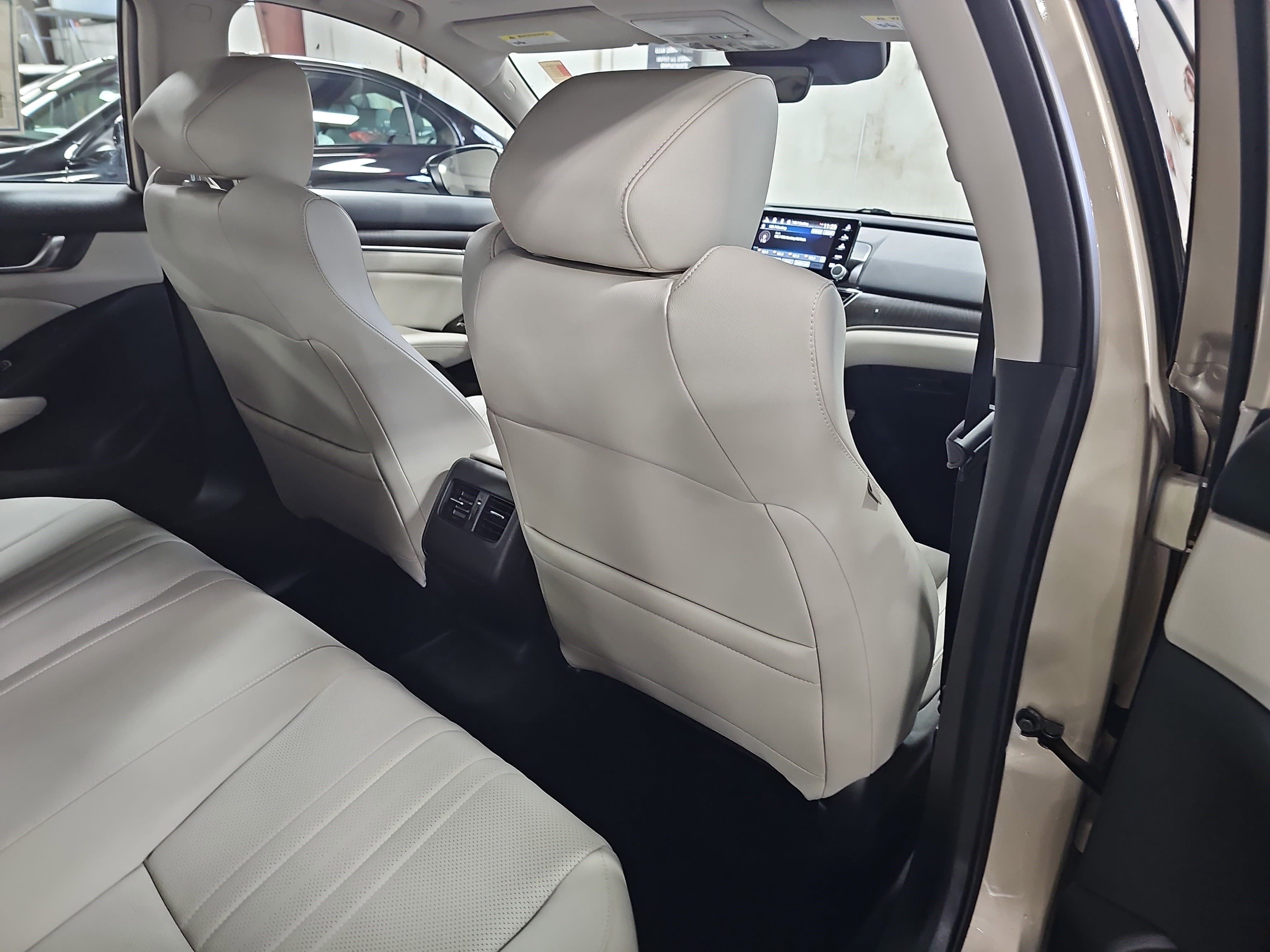 2018 Honda Accord Sedan Touring 2.0T