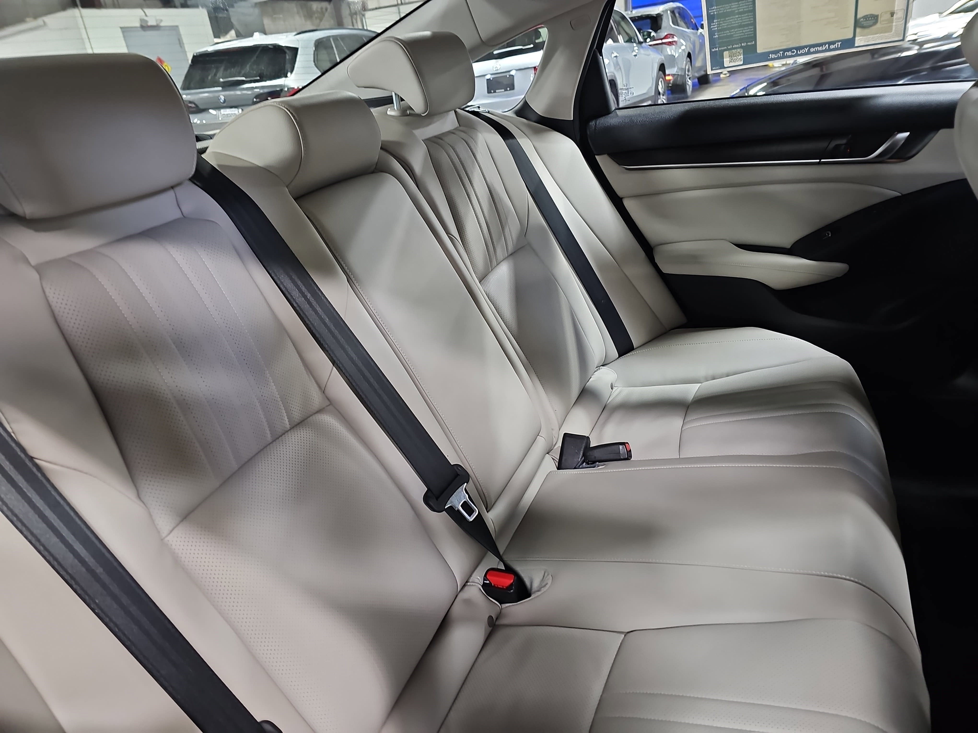 2018 Honda Accord Sedan Touring 2.0T