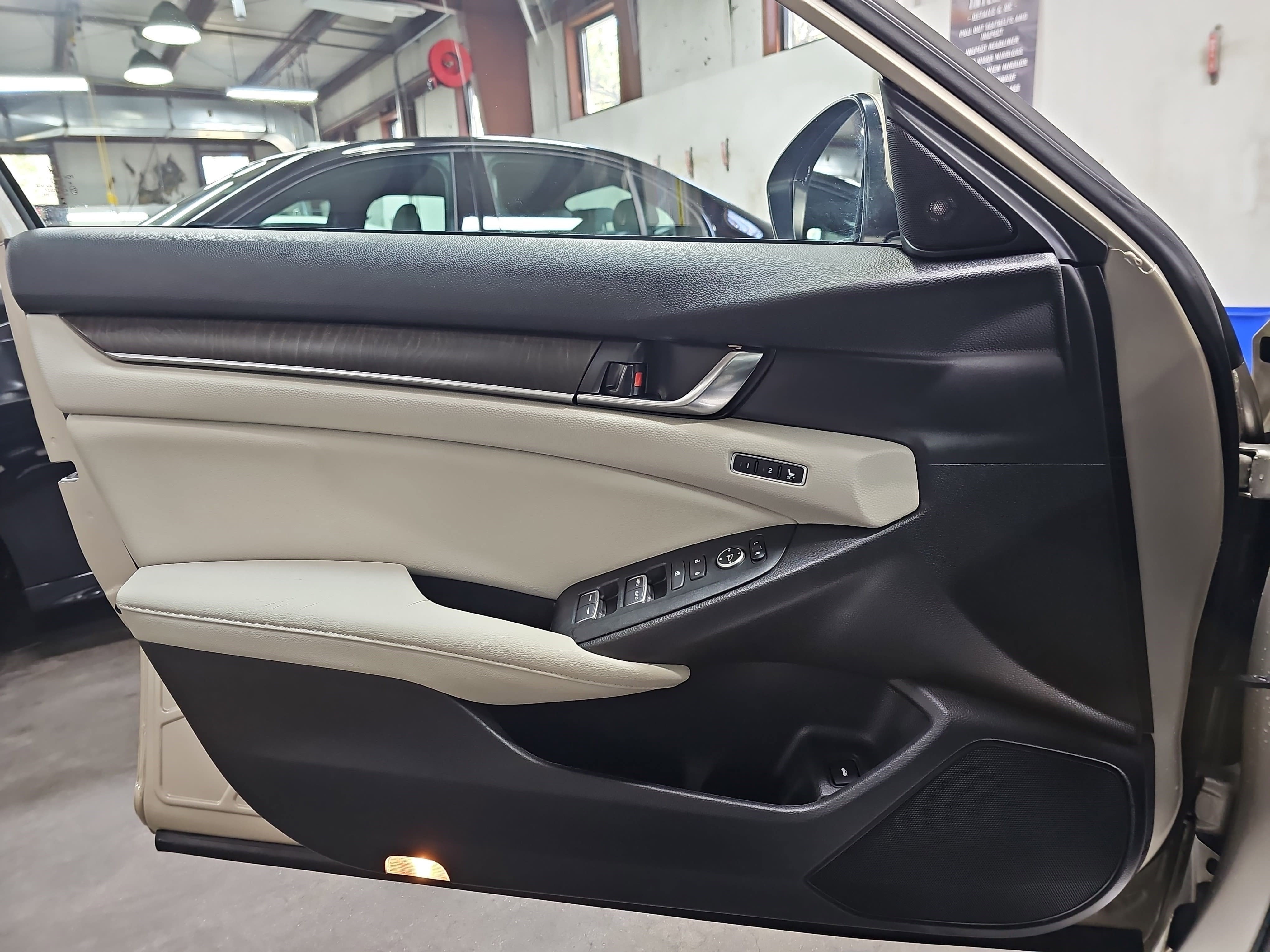 2018 Honda Accord Sedan Touring 2.0T