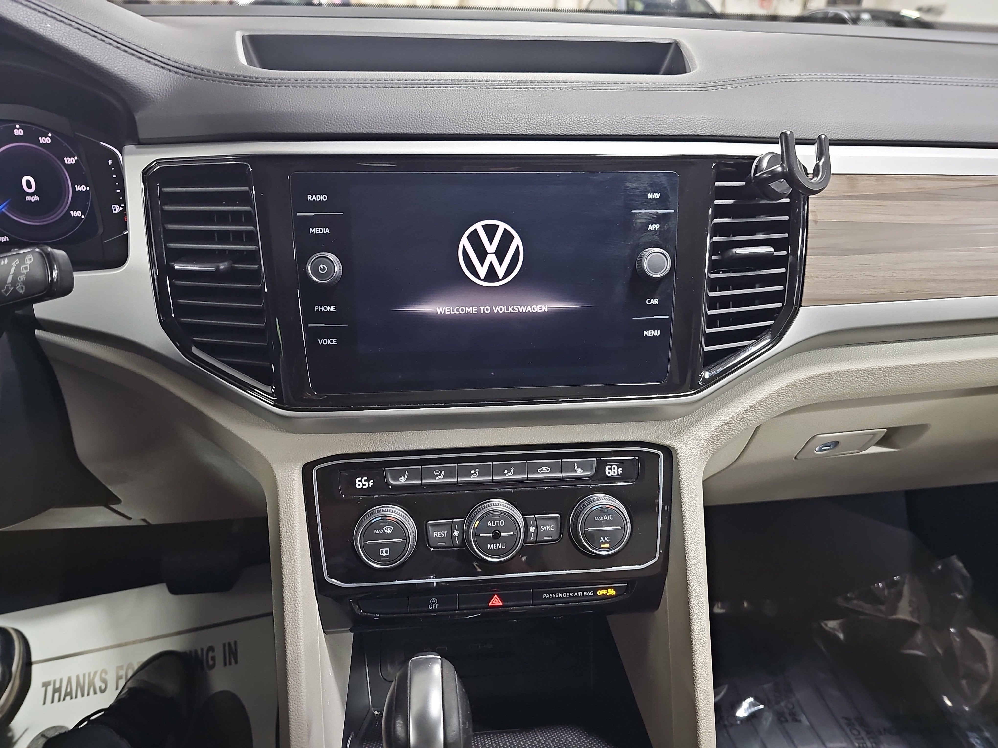 2023 Volkswagen Atlas 2.0T SEL