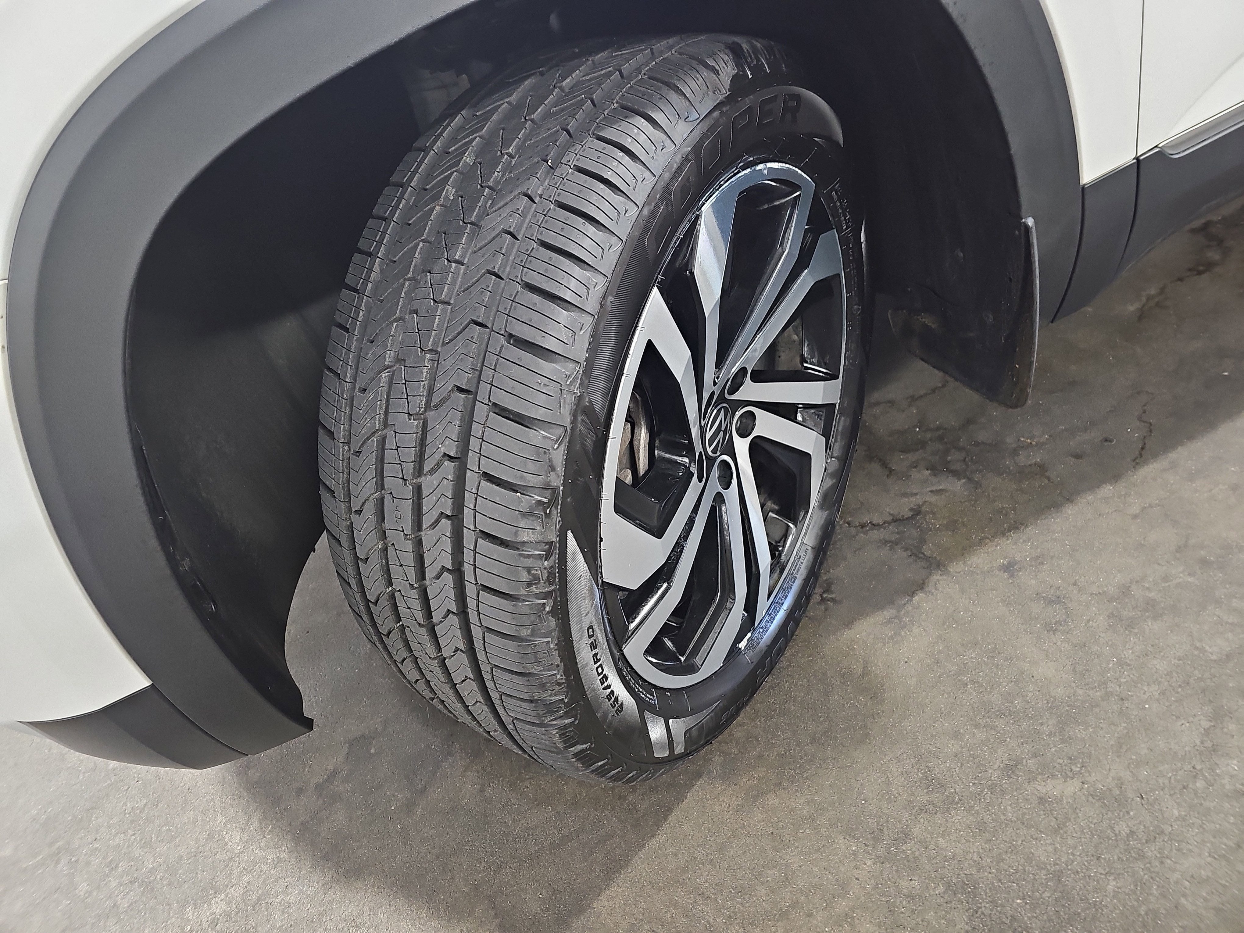 2023 Volkswagen Atlas 2.0T SEL