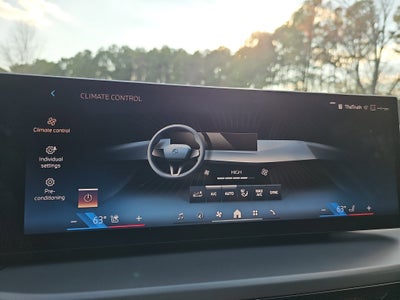 2025 BMW 2 Series 230i