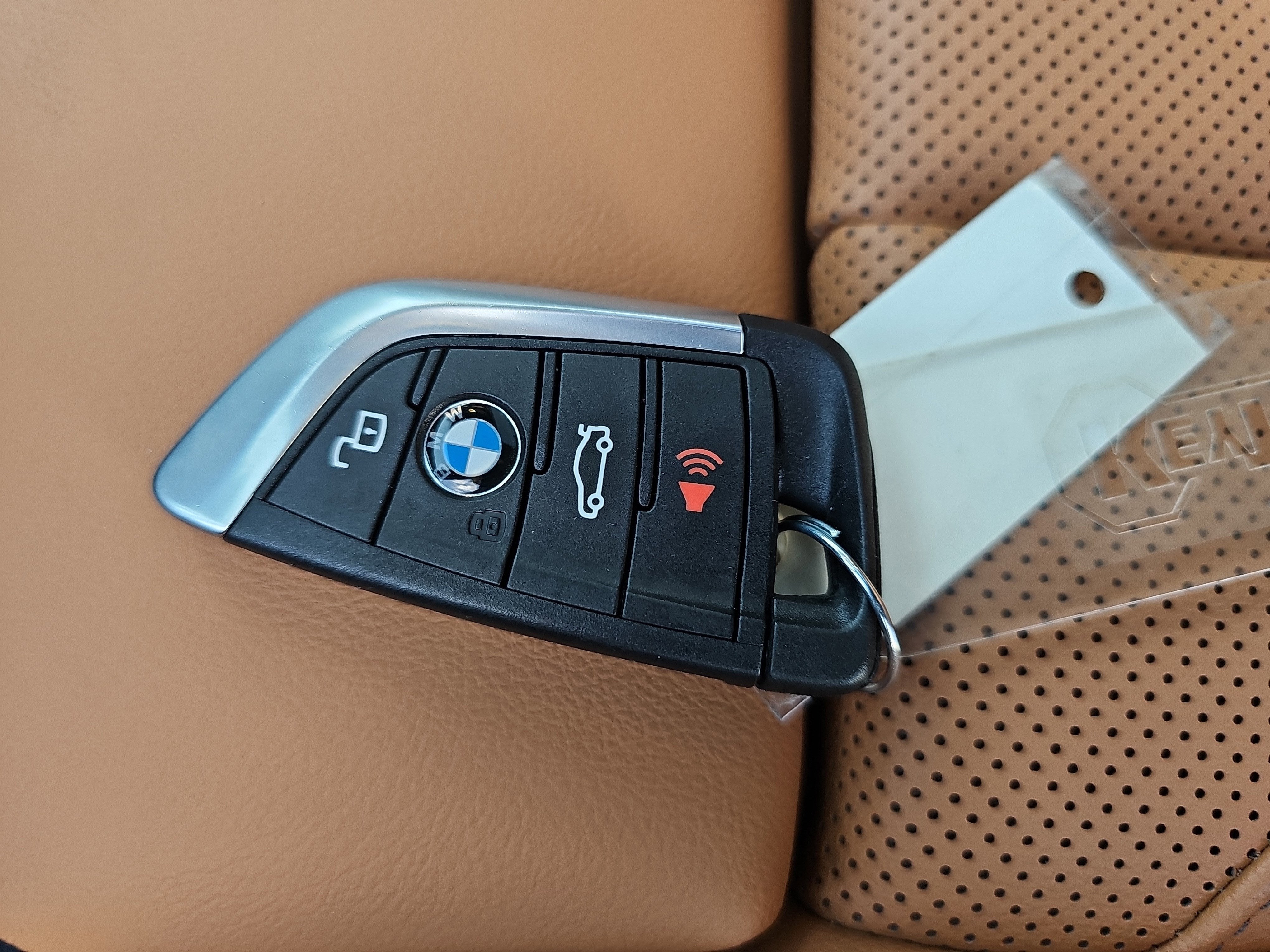 2025 BMW 2 Series 230i