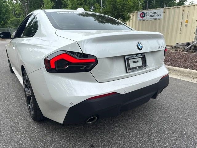 2025 BMW 2 Series 230i