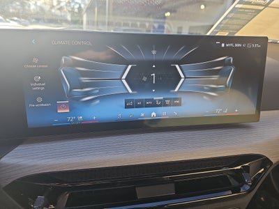 2025 BMW 2 Series 230i xDrive