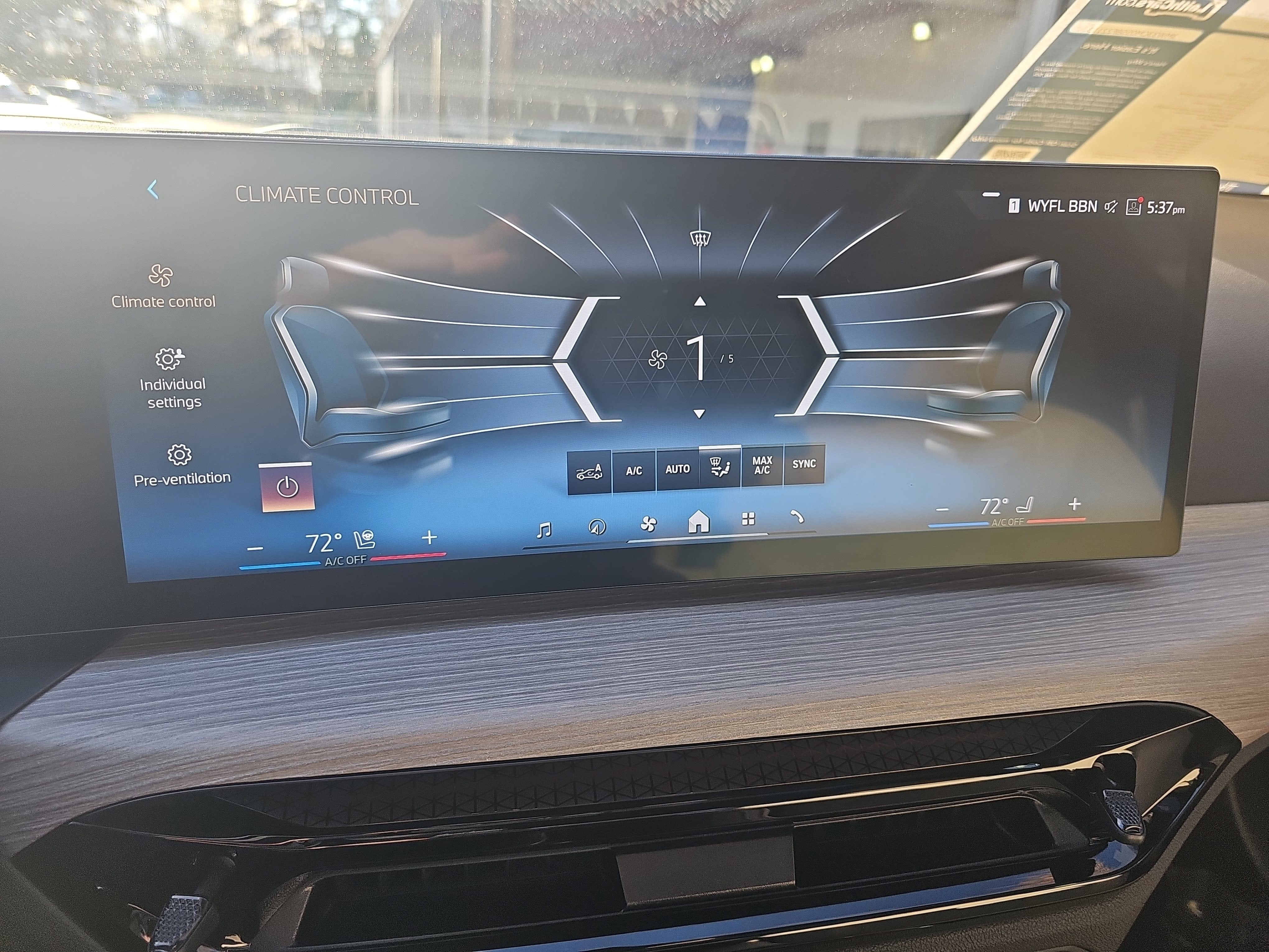 2025 BMW 2 Series 230i xDrive