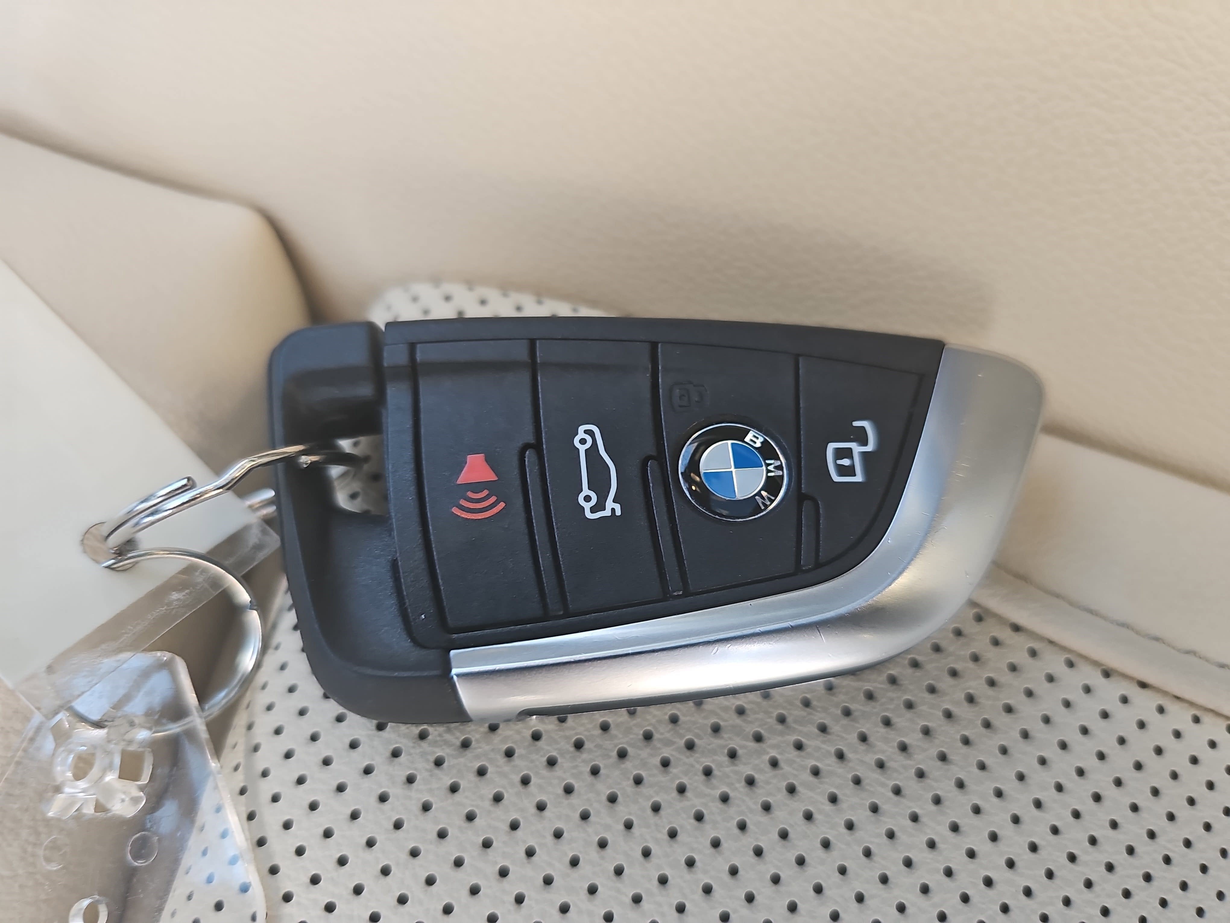 2025 BMW 2 Series 230i xDrive