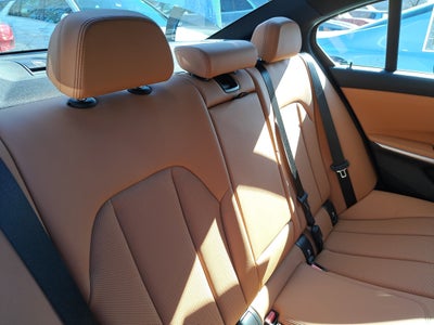 2022 BMW 3 Series 330i