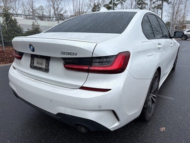 2022 BMW 3 Series 330i